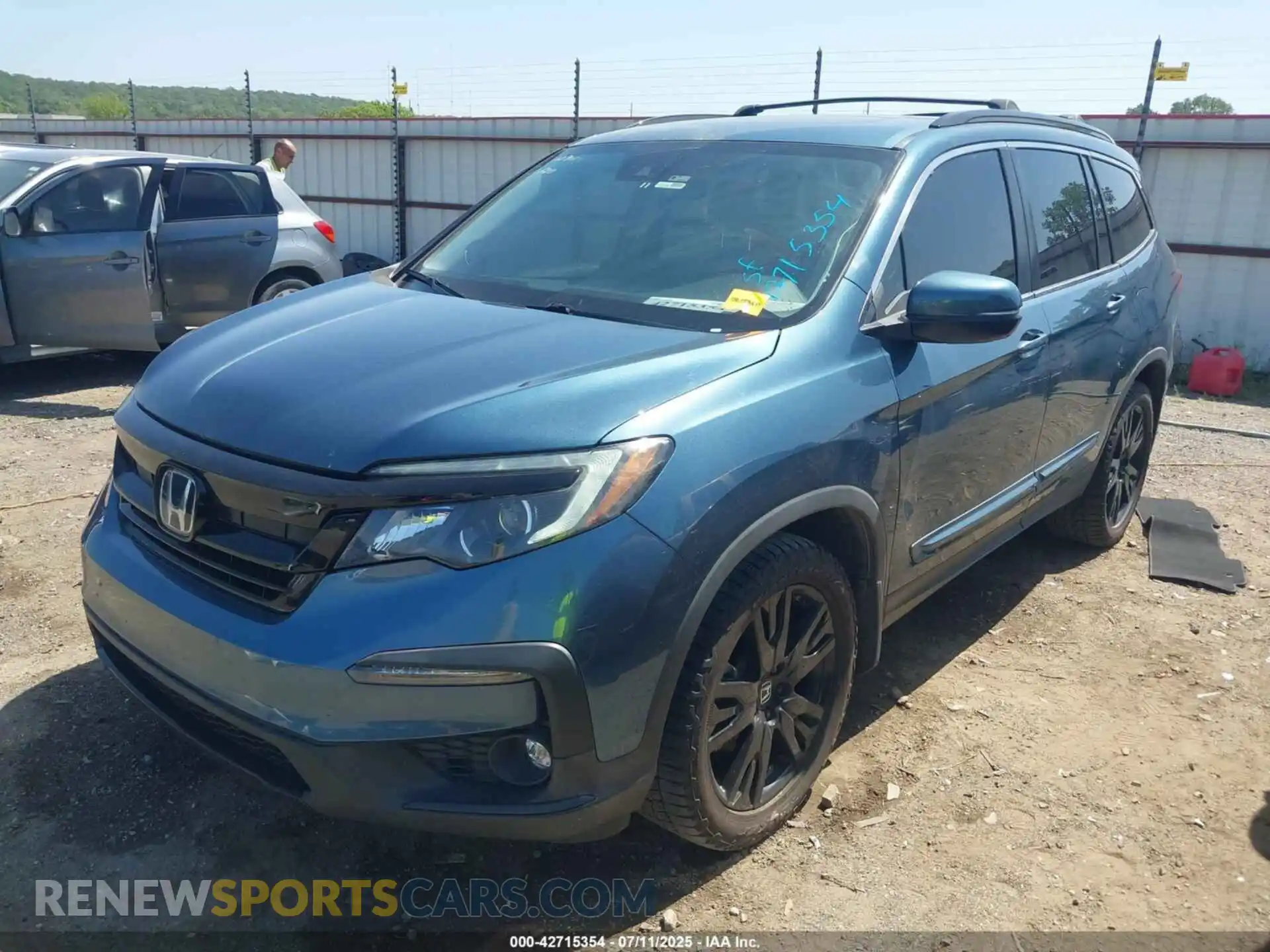 2 Photograph of a damaged car 5FNYF6H26MB008797 HONDA PILOT 2021