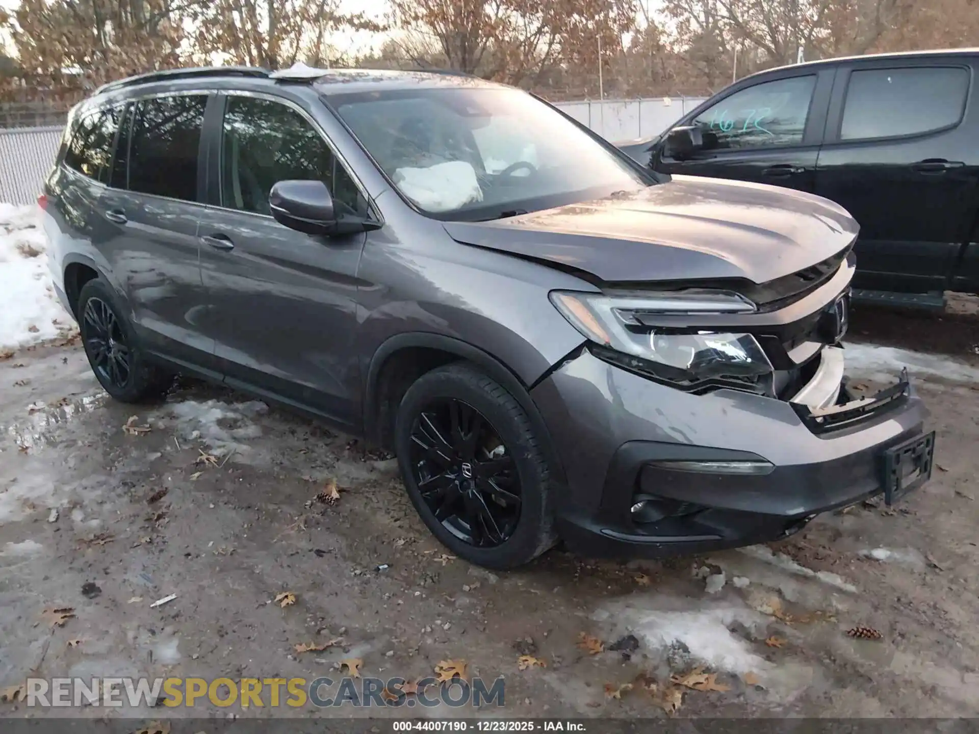 1 Photograph of a damaged car 5FNYF6H26MB019850 HONDA PILOT 2021