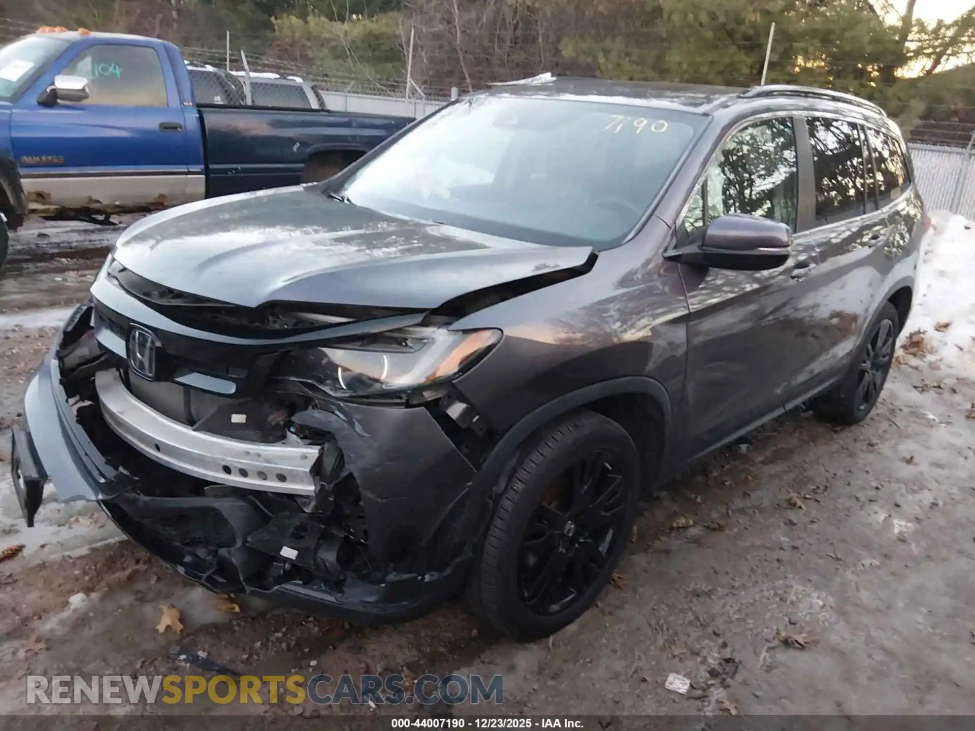 2 Photograph of a damaged car 5FNYF6H26MB019850 HONDA PILOT 2021
