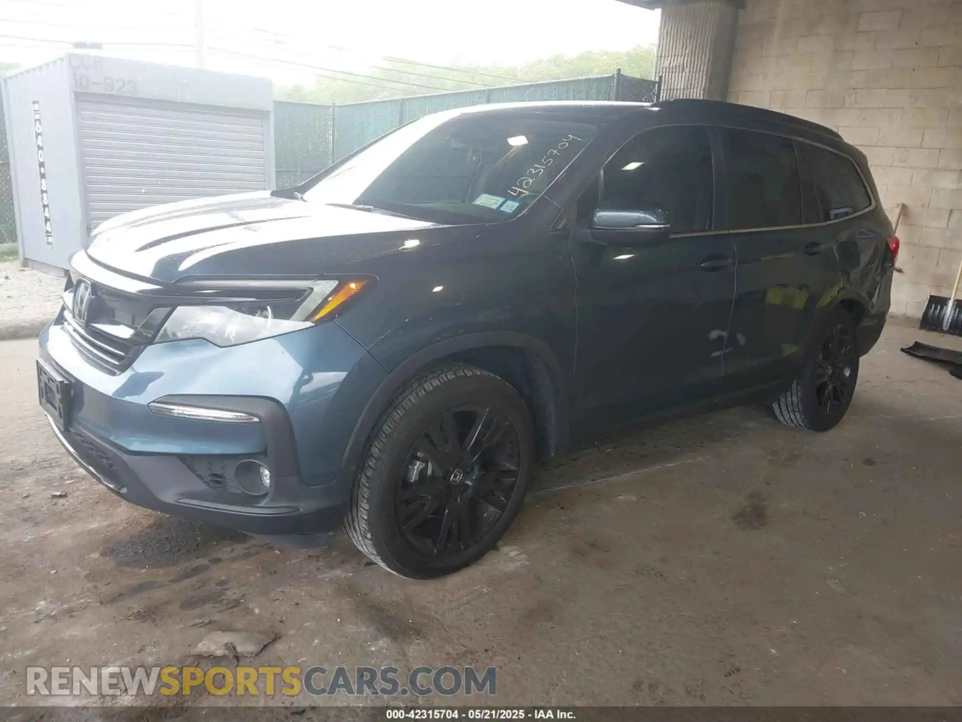 2 Photograph of a damaged car 5FNYF6H27MB096582 HONDA PILOT 2021