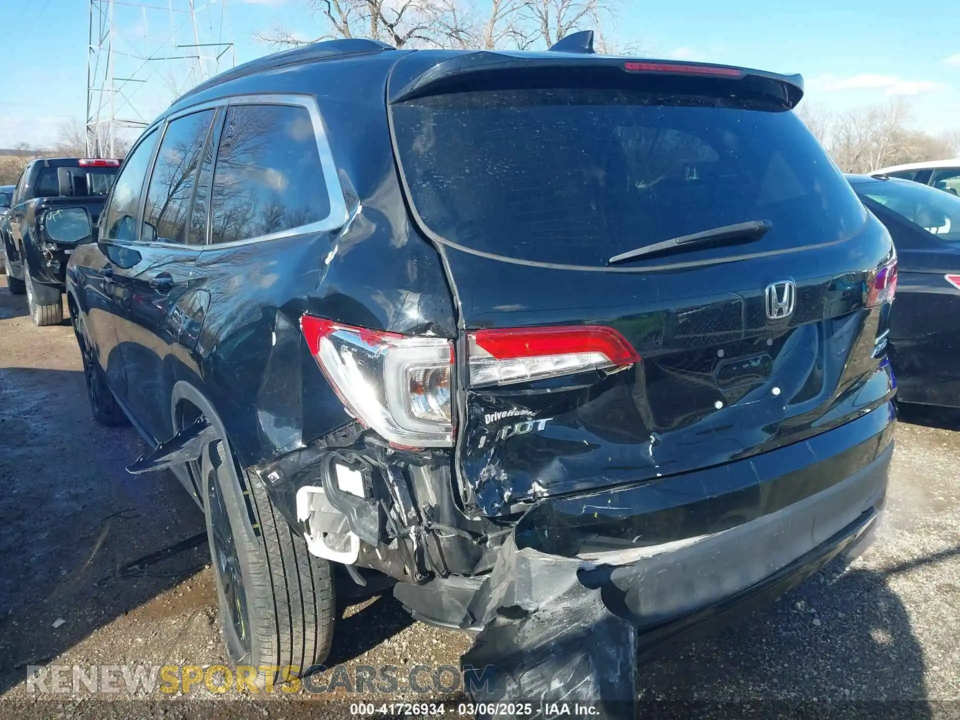 3 Photograph of a damaged car 5FNYF6H29MB027960 HONDA PILOT 2021