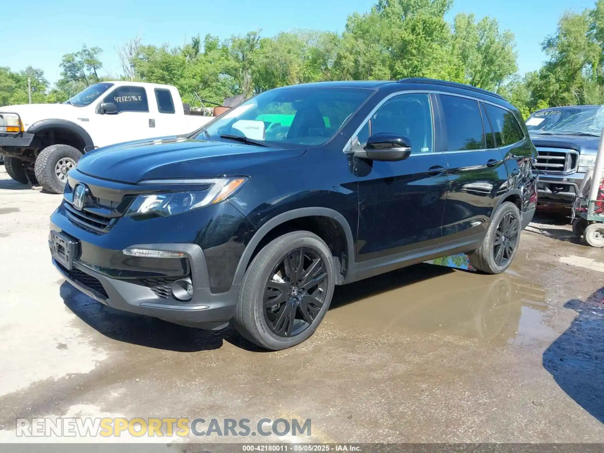 2 Photograph of a damaged car 5FNYF6H29MB083526 HONDA PILOT 2021
