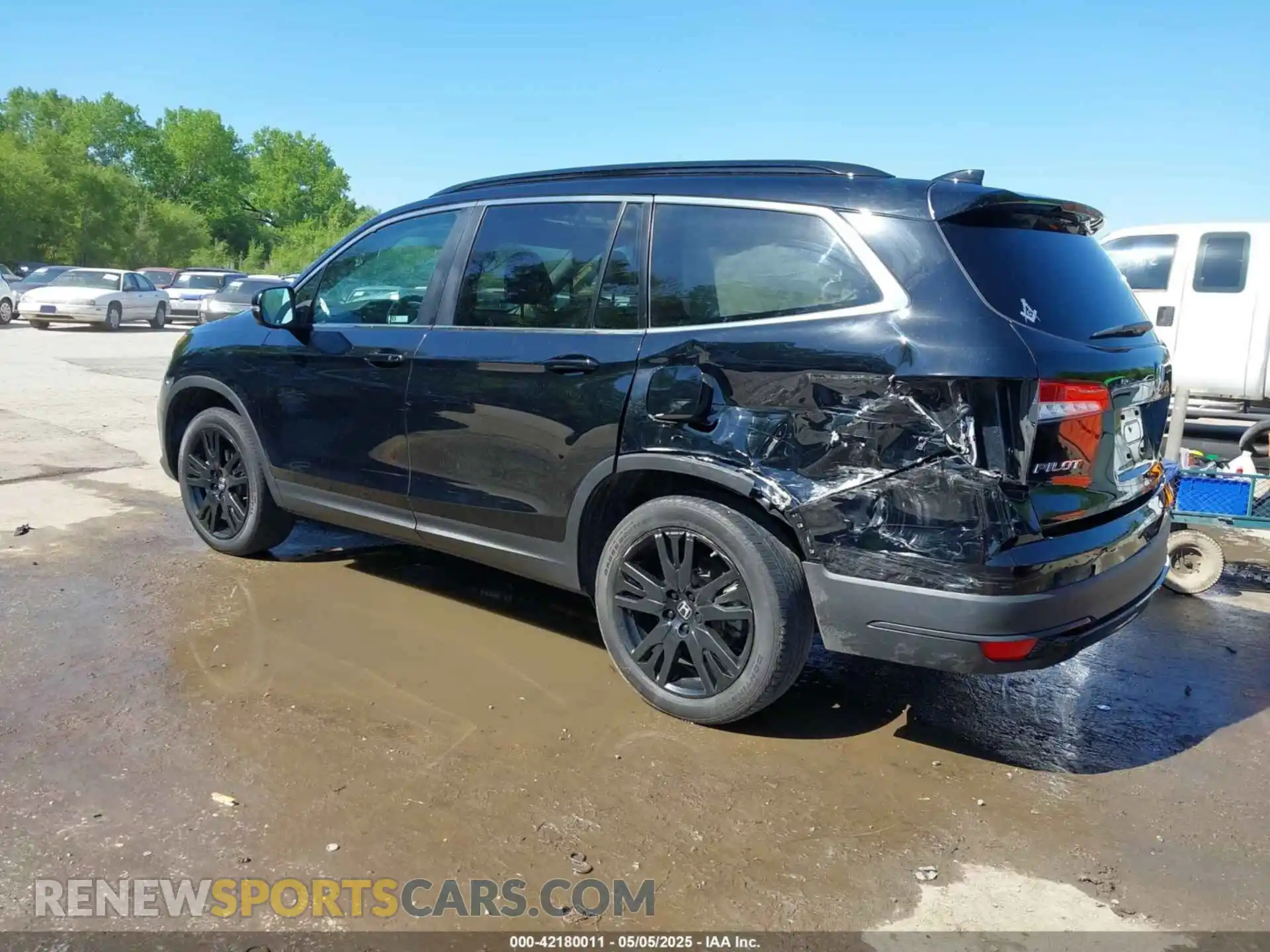 3 Photograph of a damaged car 5FNYF6H29MB083526 HONDA PILOT 2021