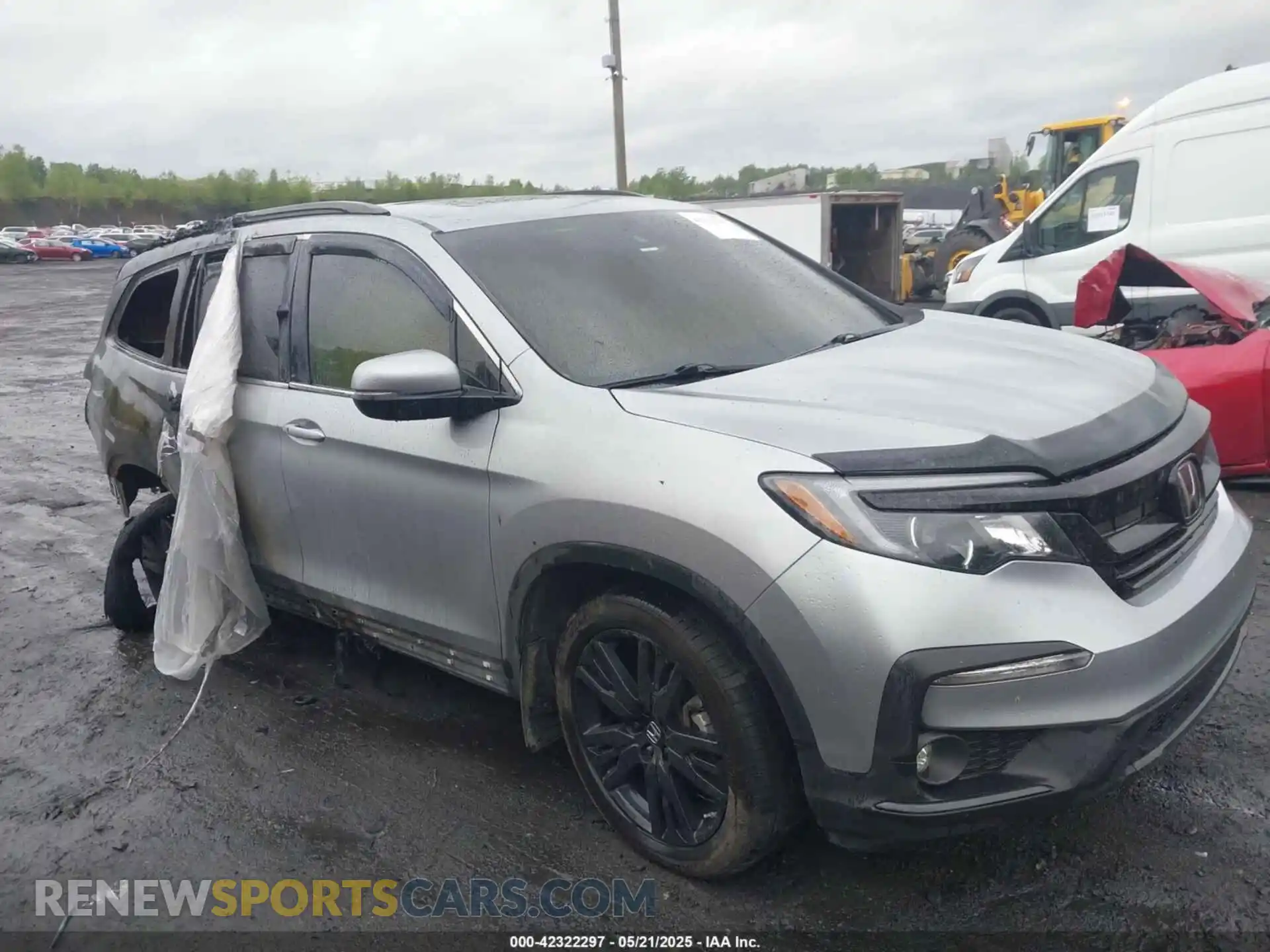 1 Photograph of a damaged car 5FNYF6H29MB098592 HONDA PILOT 2021
