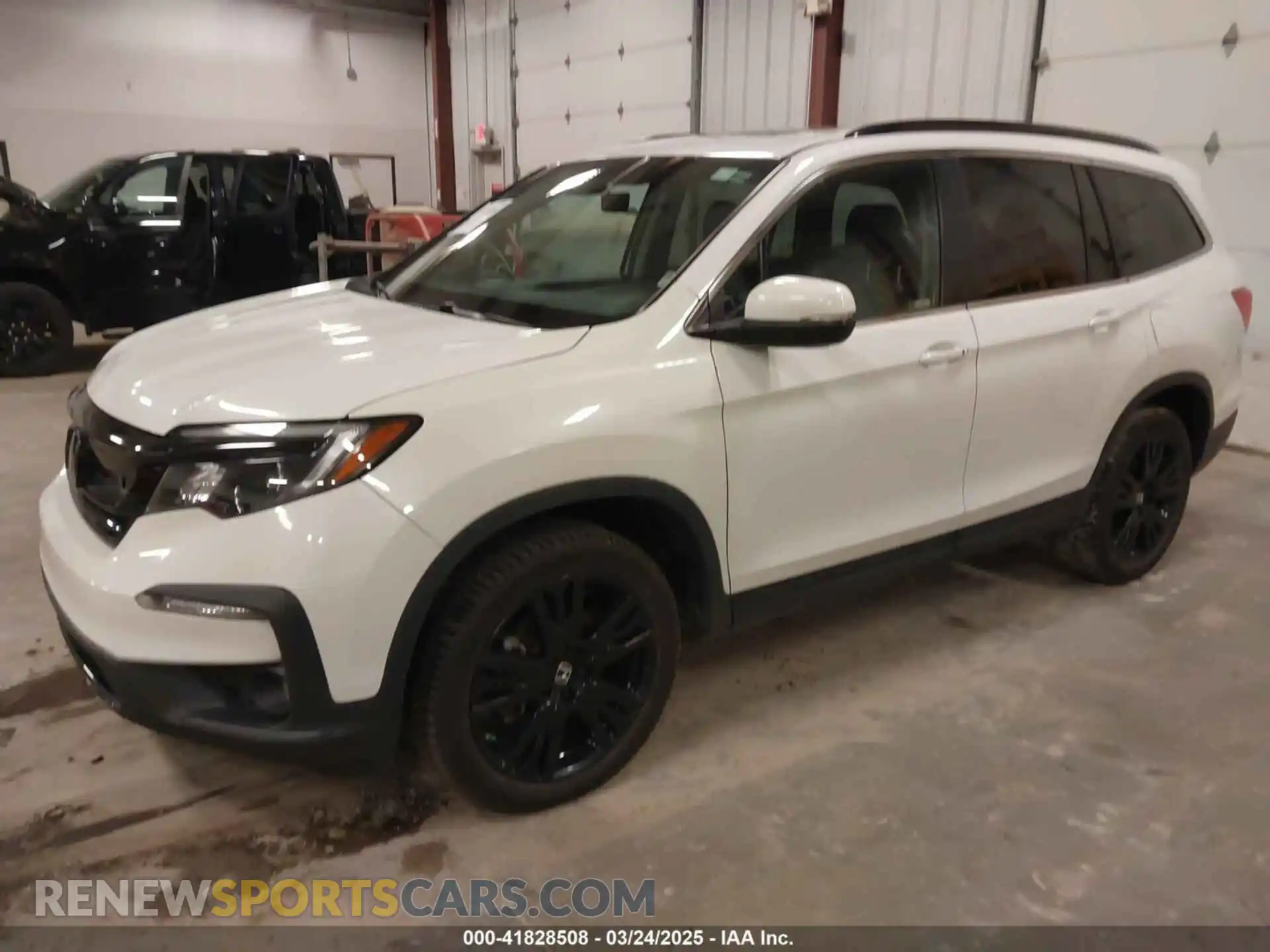 2 Photograph of a damaged car 5FNYF6H2XMB054312 HONDA PILOT 2021