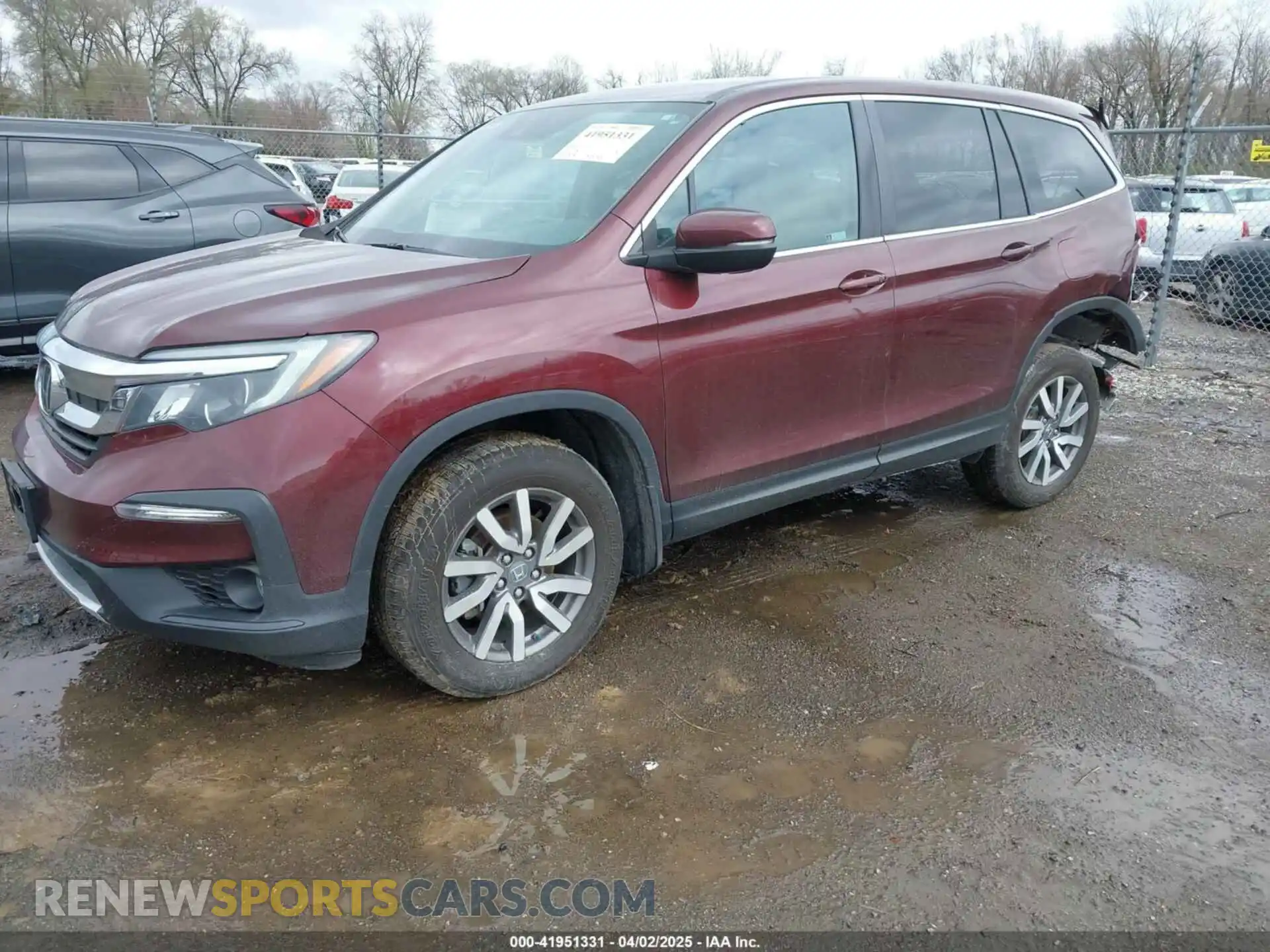 2 Photograph of a damaged car 5FNYF6H33MB080131 HONDA PILOT 2021