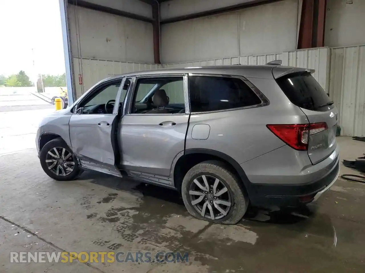2 Photograph of a damaged car 5FNYF6H35MB043467 HONDA PILOT 2021