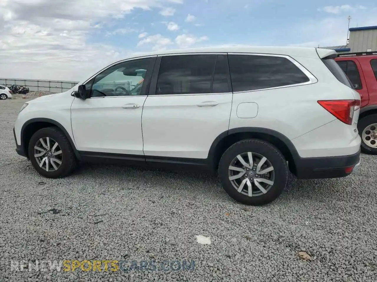 2 Photograph of a damaged car 5FNYF6H50MB037979 HONDA PILOT 2021