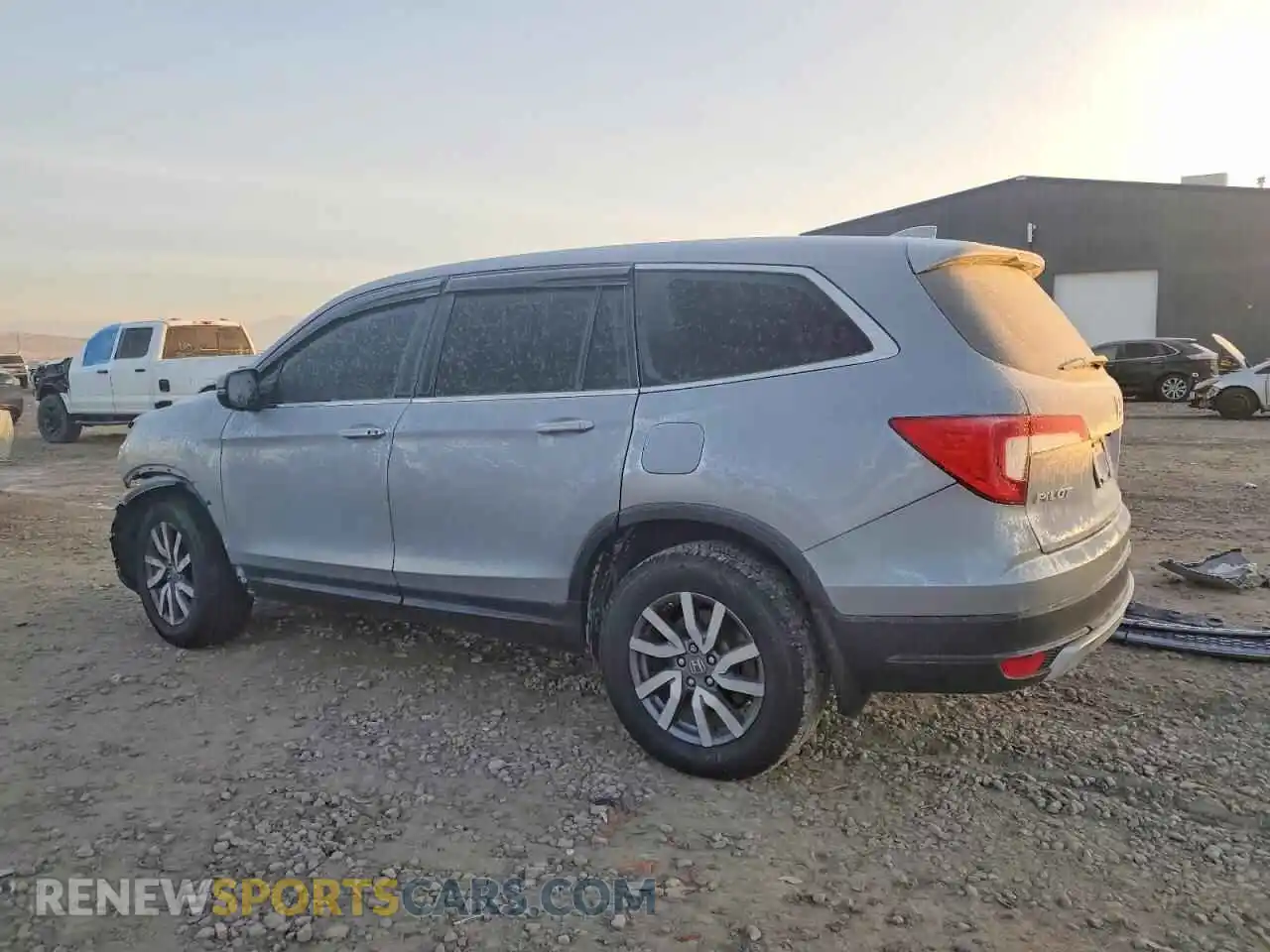2 Photograph of a damaged car 5FNYF6H51MB007535 HONDA PILOT 2021