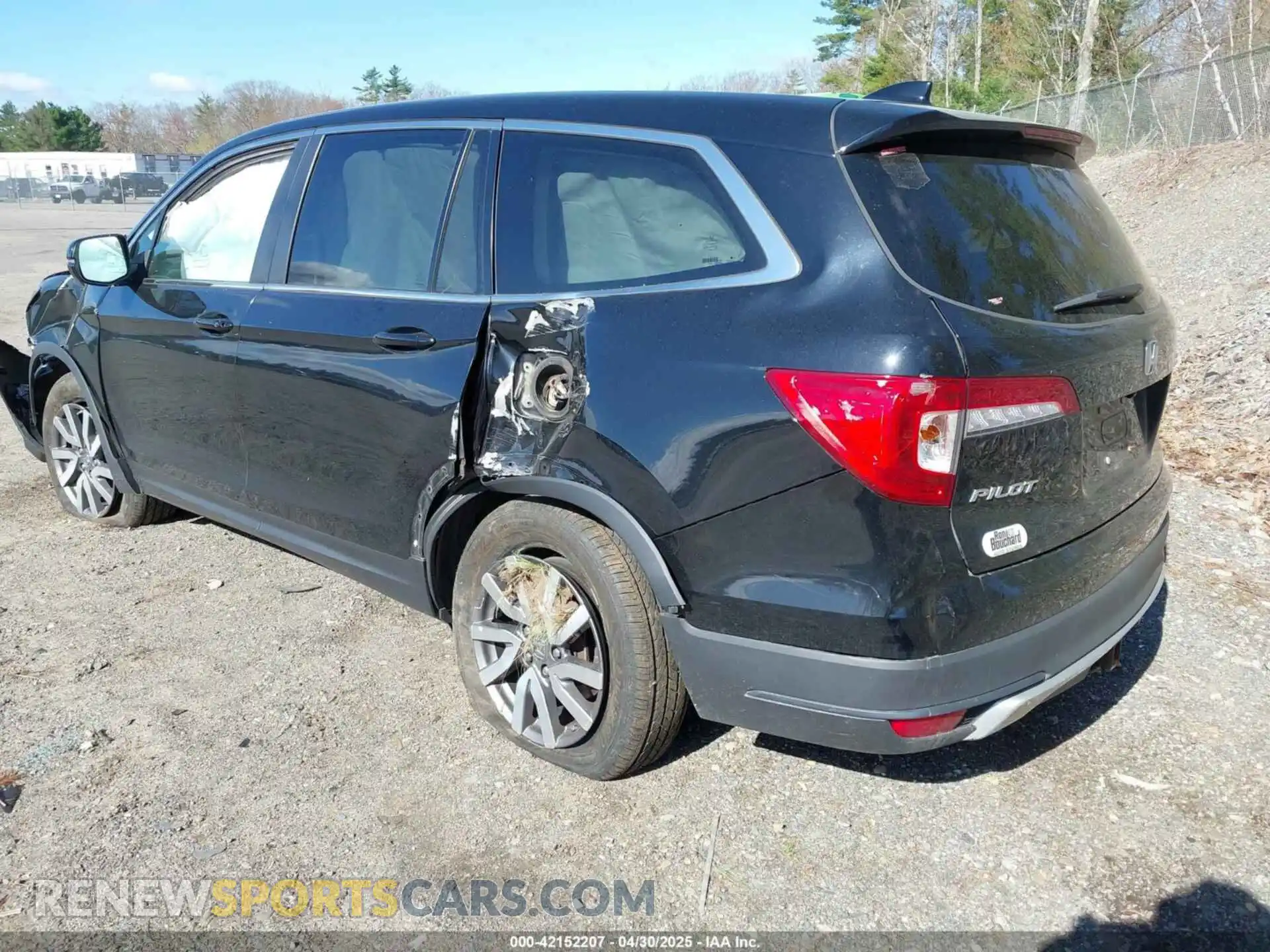 3 Photograph of a damaged car 5FNYF6H52MB072832 HONDA PILOT 2021