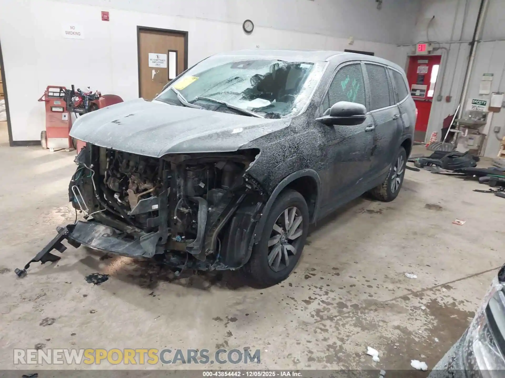 2 fotografías del automóvil dañado 5FNYF6H52MB093745 HONDA PILOT 2021