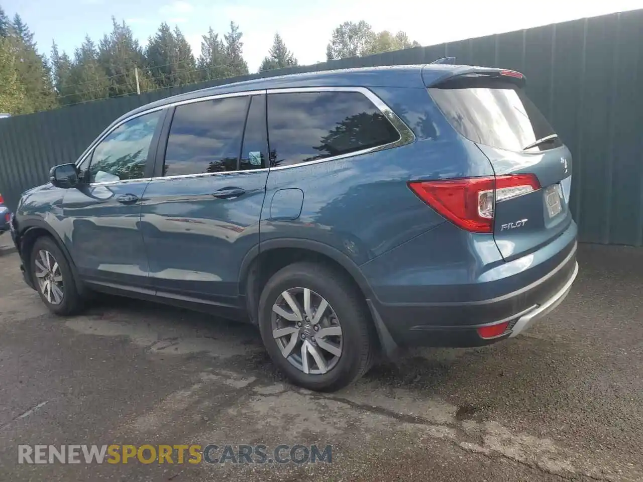 2 Photograph of a damaged car 5FNYF6H52MB097858 HONDA PILOT 2021