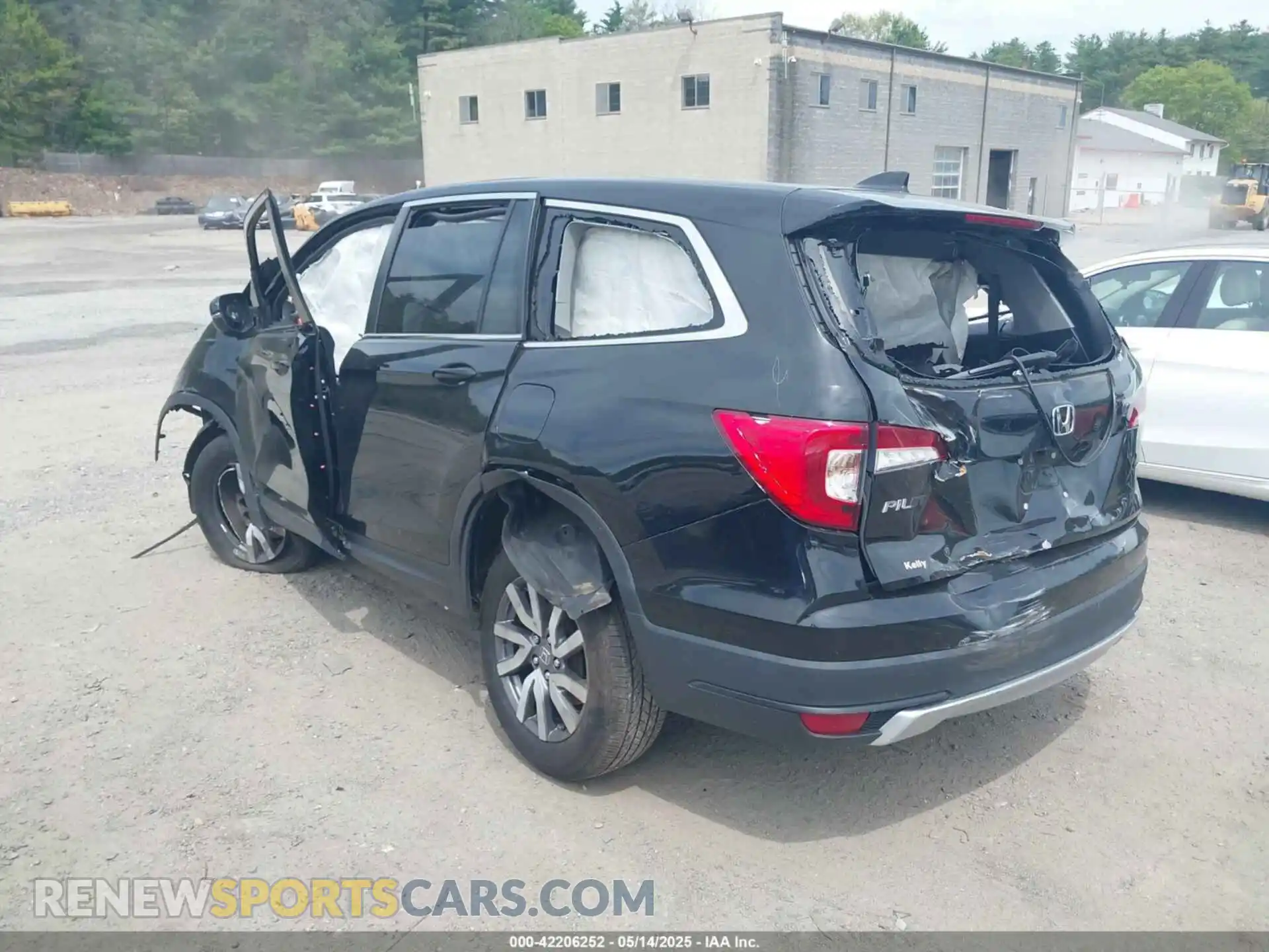 3 Photograph of a damaged car 5FNYF6H55MB069844 HONDA PILOT 2021