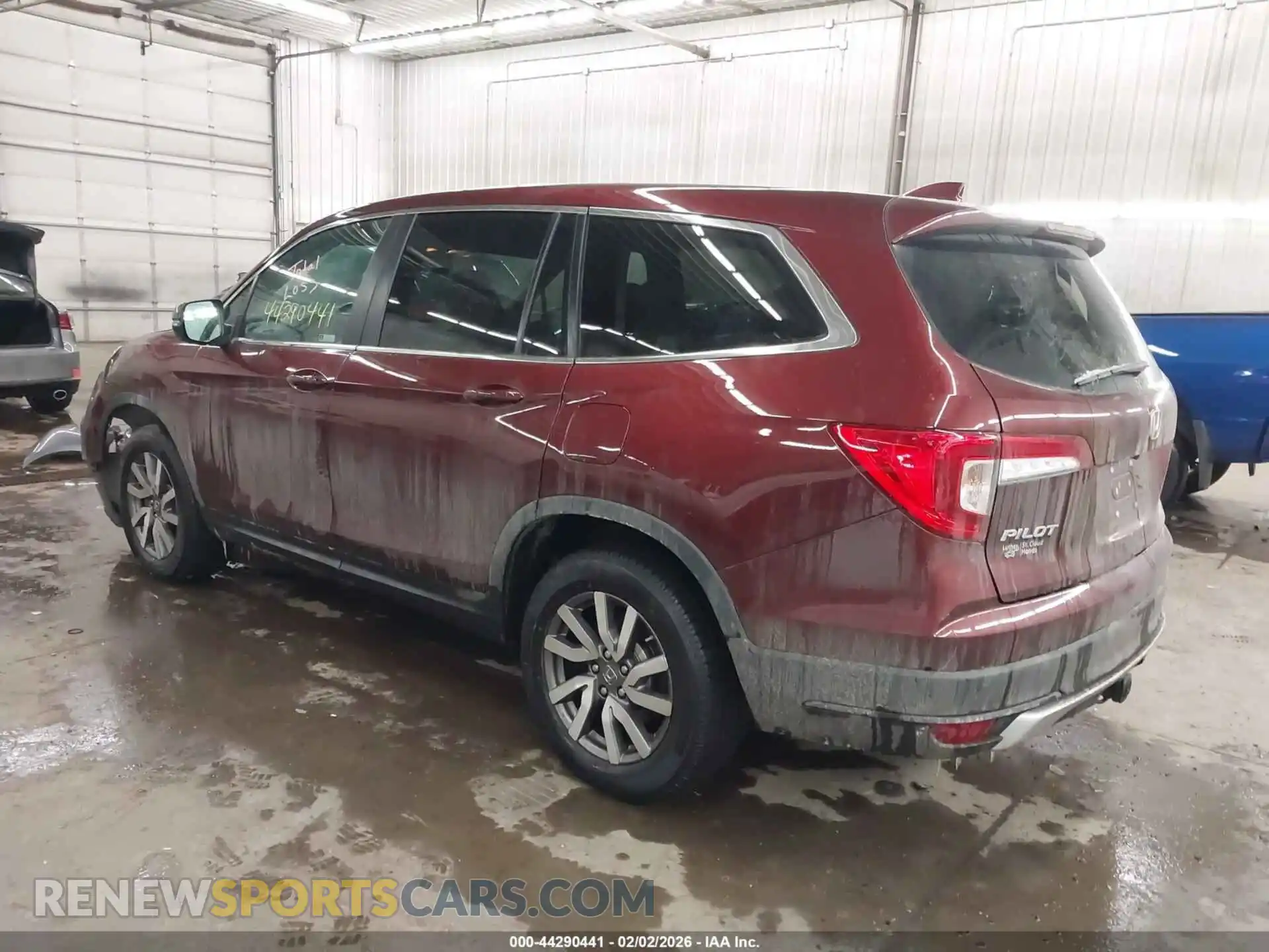 3 Photograph of a damaged car 5FNYF6H55MB090077 HONDA PILOT 2021