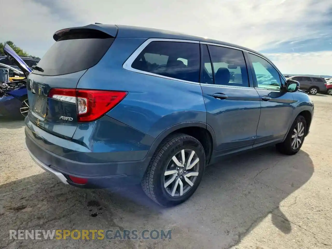 3 Photograph of a damaged car 5FNYF6H57MB103119 HONDA PILOT 2021