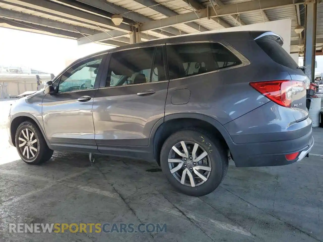2 Photograph of a damaged car 5FNYF6H58MB001098 HONDA PILOT 2021