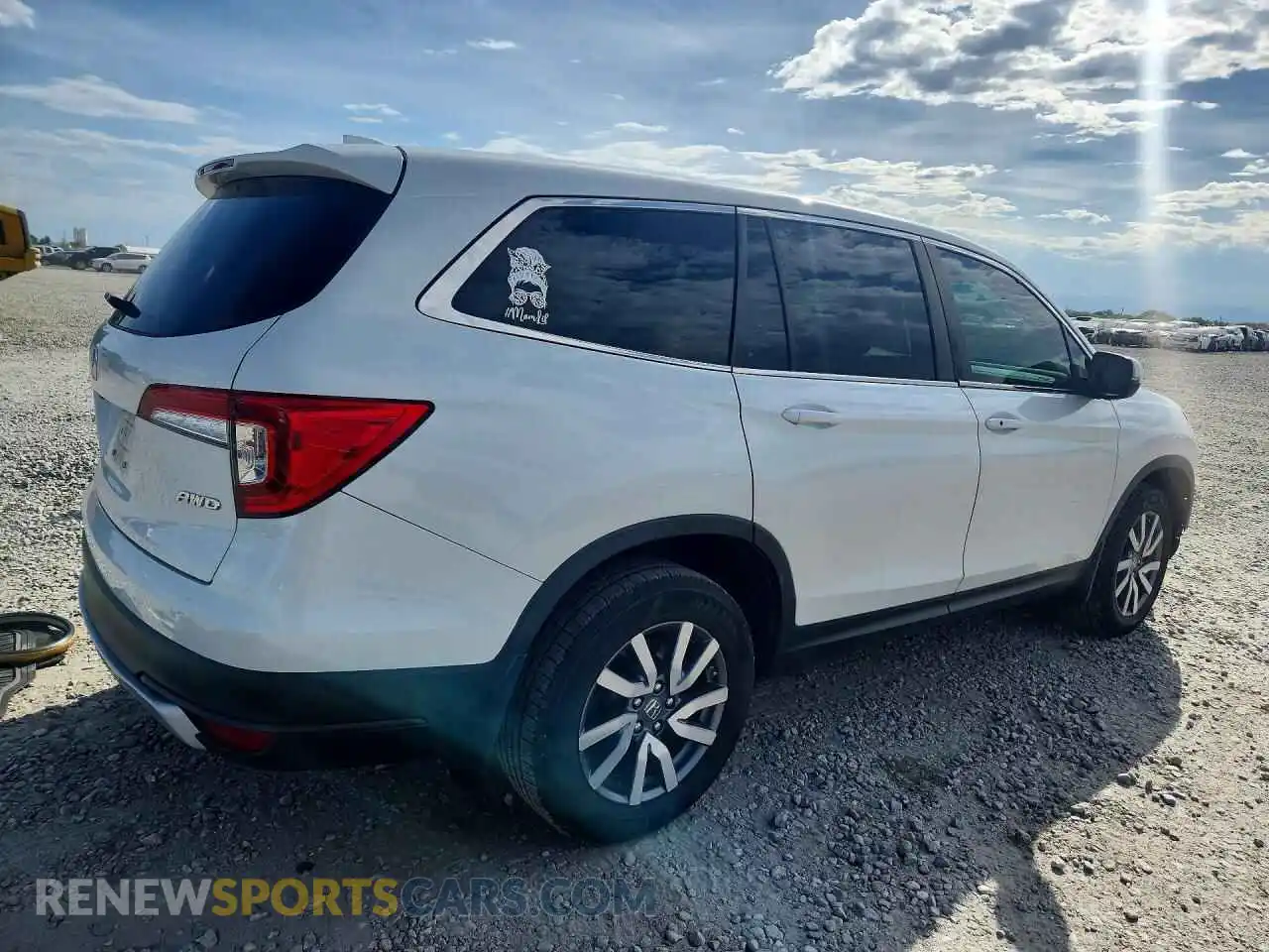 3 Photograph of a damaged car 5FNYF6H58MB010643 HONDA PILOT 2021