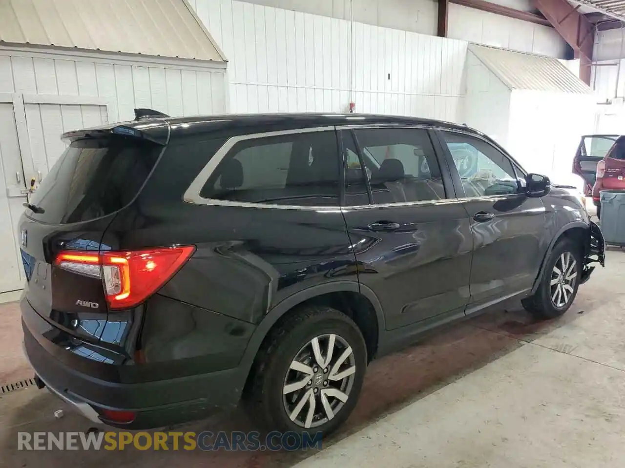3 Photograph of a damaged car 5FNYF6H58MB076321 HONDA PILOT 2021