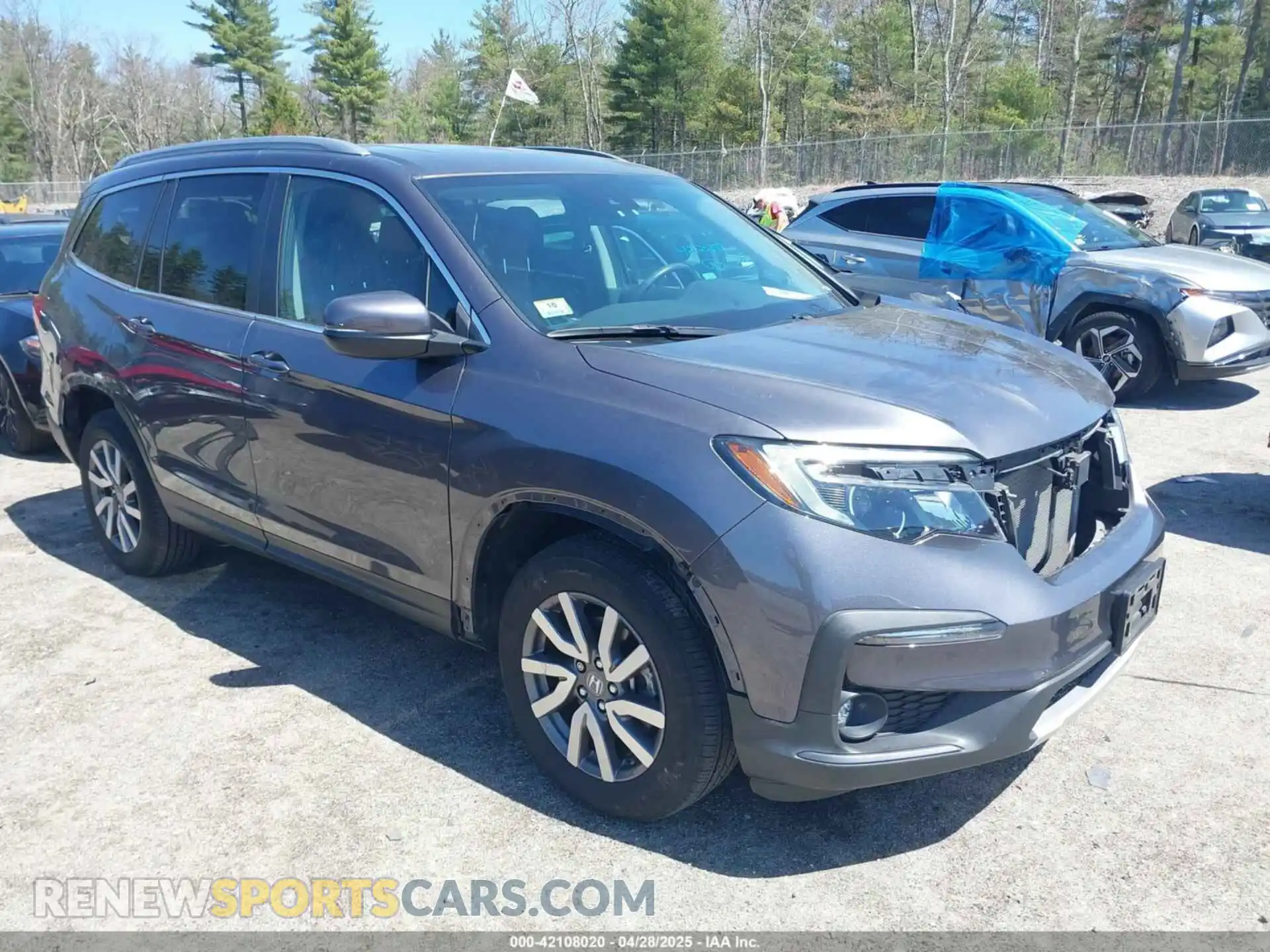 1 Photograph of a damaged car 5FNYF6H59MB016354 HONDA PILOT 2021