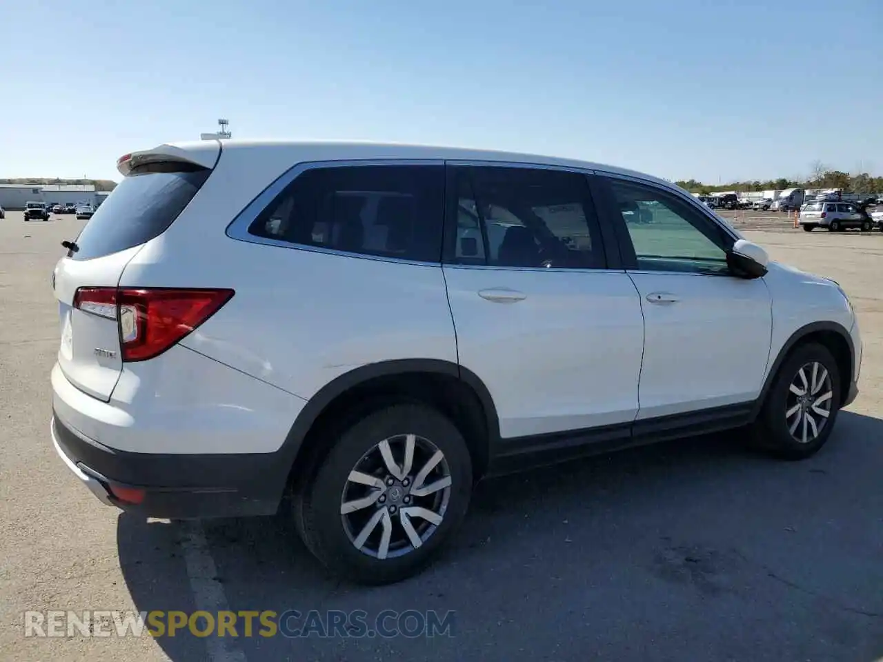 3 Photograph of a damaged car 5FNYF6H59MB051833 HONDA PILOT 2021