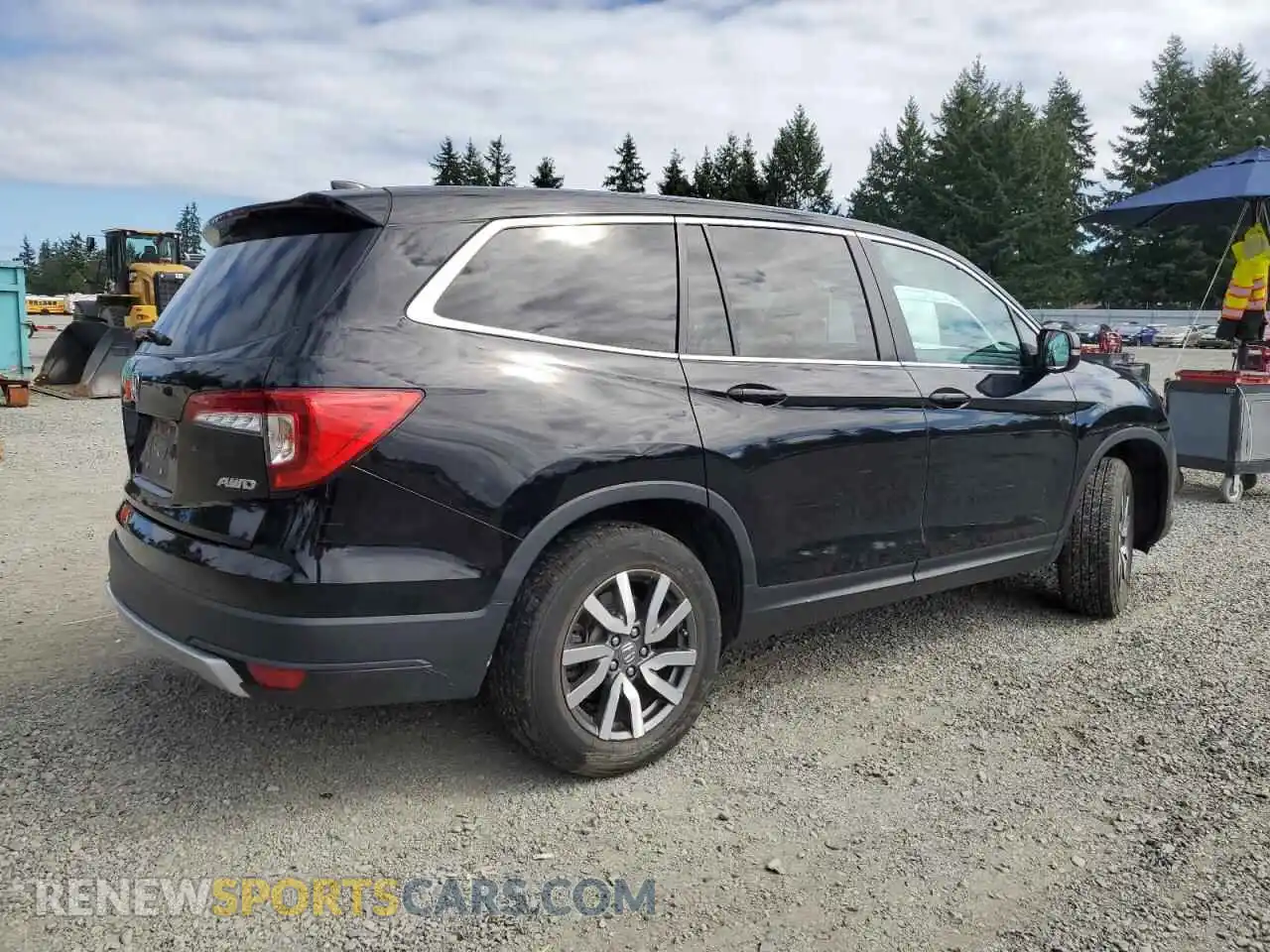 3 Photograph of a damaged car 5FNYF6H59MB094388 HONDA PILOT 2021