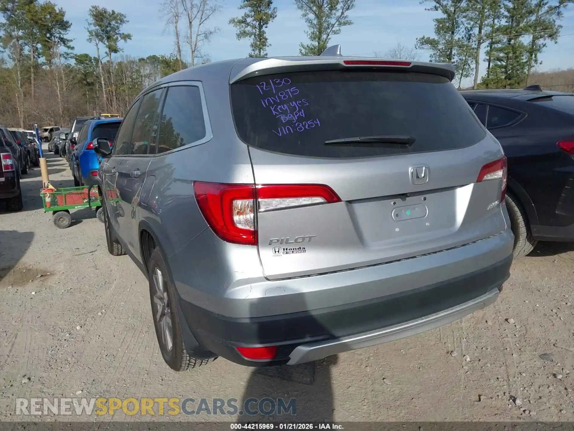 3 Photograph of a damaged car 5FNYF6H5XMB028254 HONDA PILOT 2021