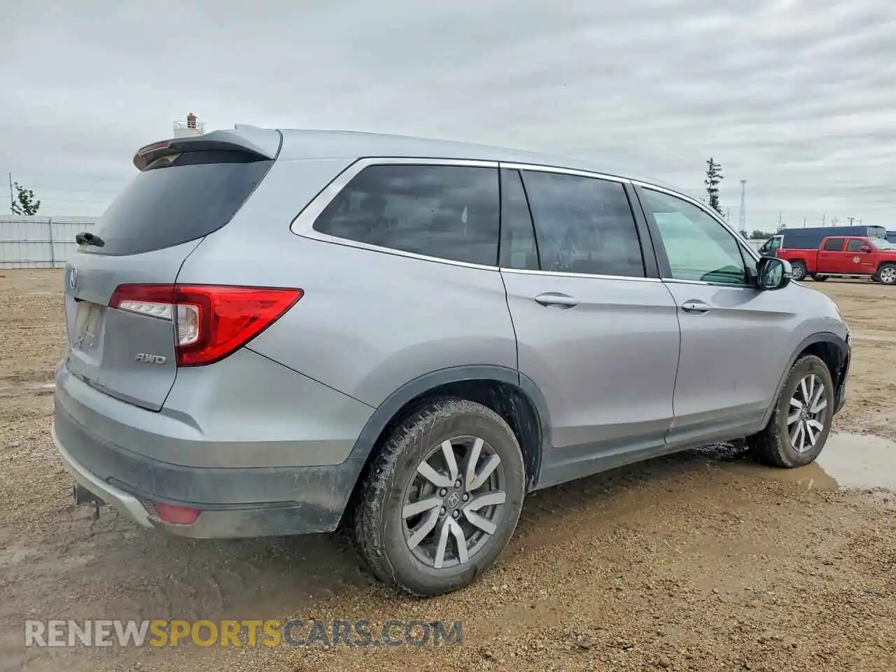 3 Photograph of a damaged car 5FNYF6H5XMB036158 HONDA PILOT 2021