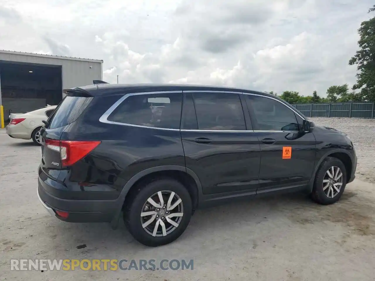 3 Photograph of a damaged car 5FNYF6H5XMB072478 HONDA PILOT 2021
