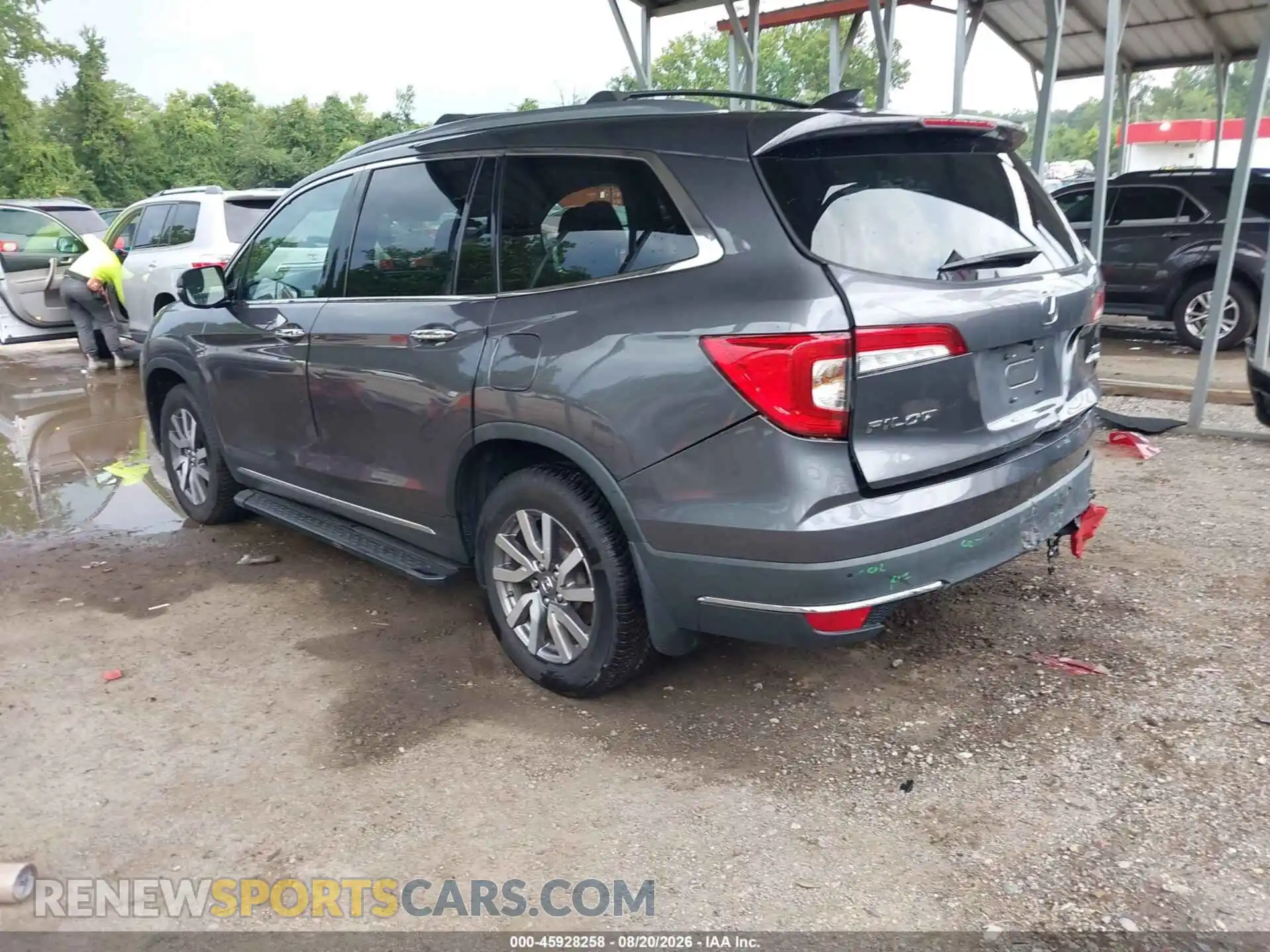 3 Photograph of a damaged car 5FNYF6H61MB043895 HONDA PILOT 2021