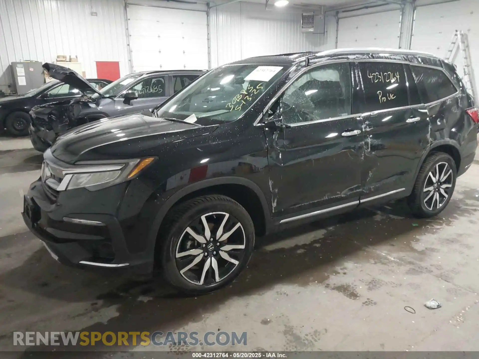2 Photograph of a damaged car 5FNYF6H63MB082603 HONDA PILOT 2021