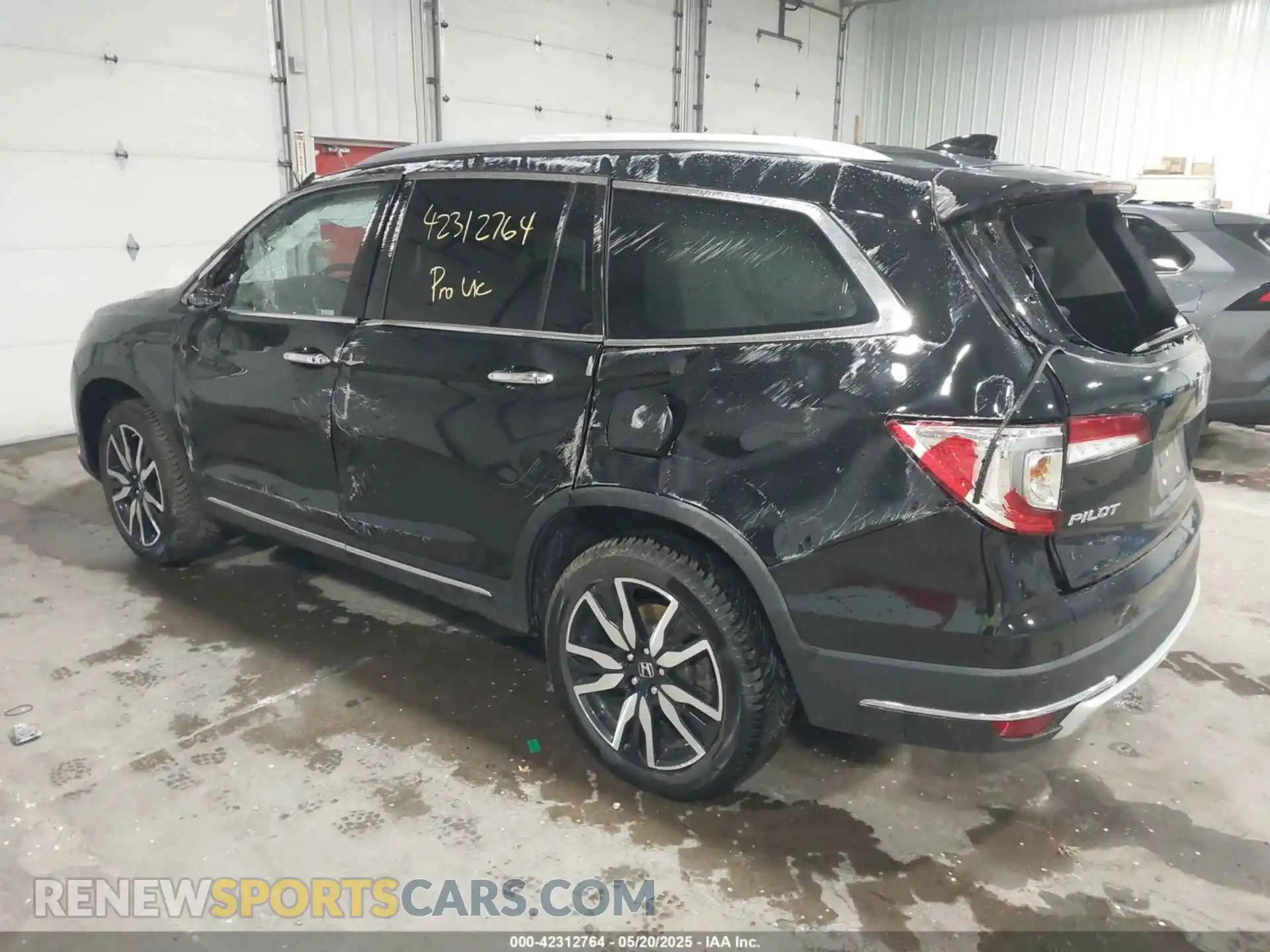 3 Photograph of a damaged car 5FNYF6H63MB082603 HONDA PILOT 2021