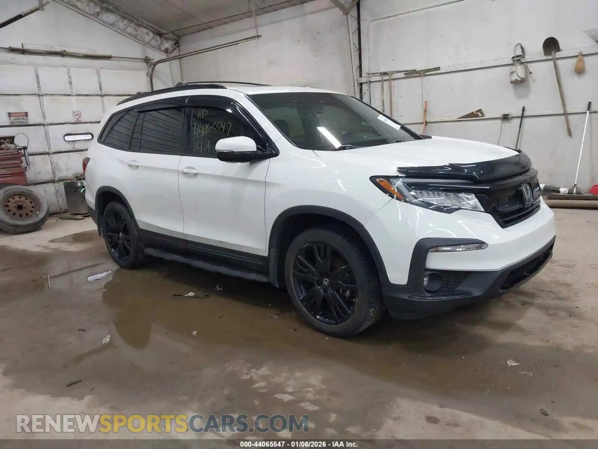 1 Photograph of a damaged car 5FNYF6H72MB080012 HONDA PILOT 2021