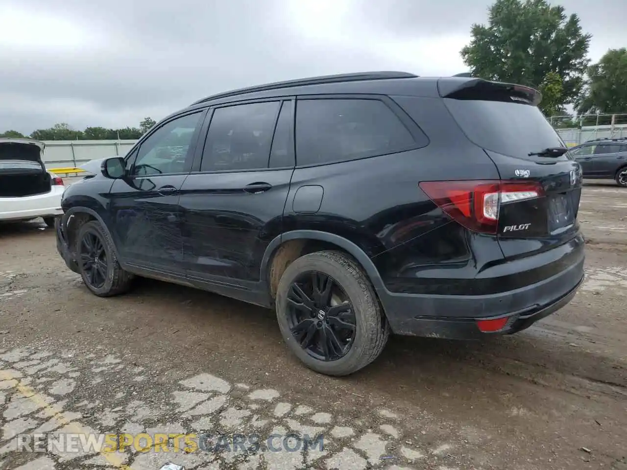 2 Photograph of a damaged car 5FNYF6H79MB017425 HONDA PILOT 2021