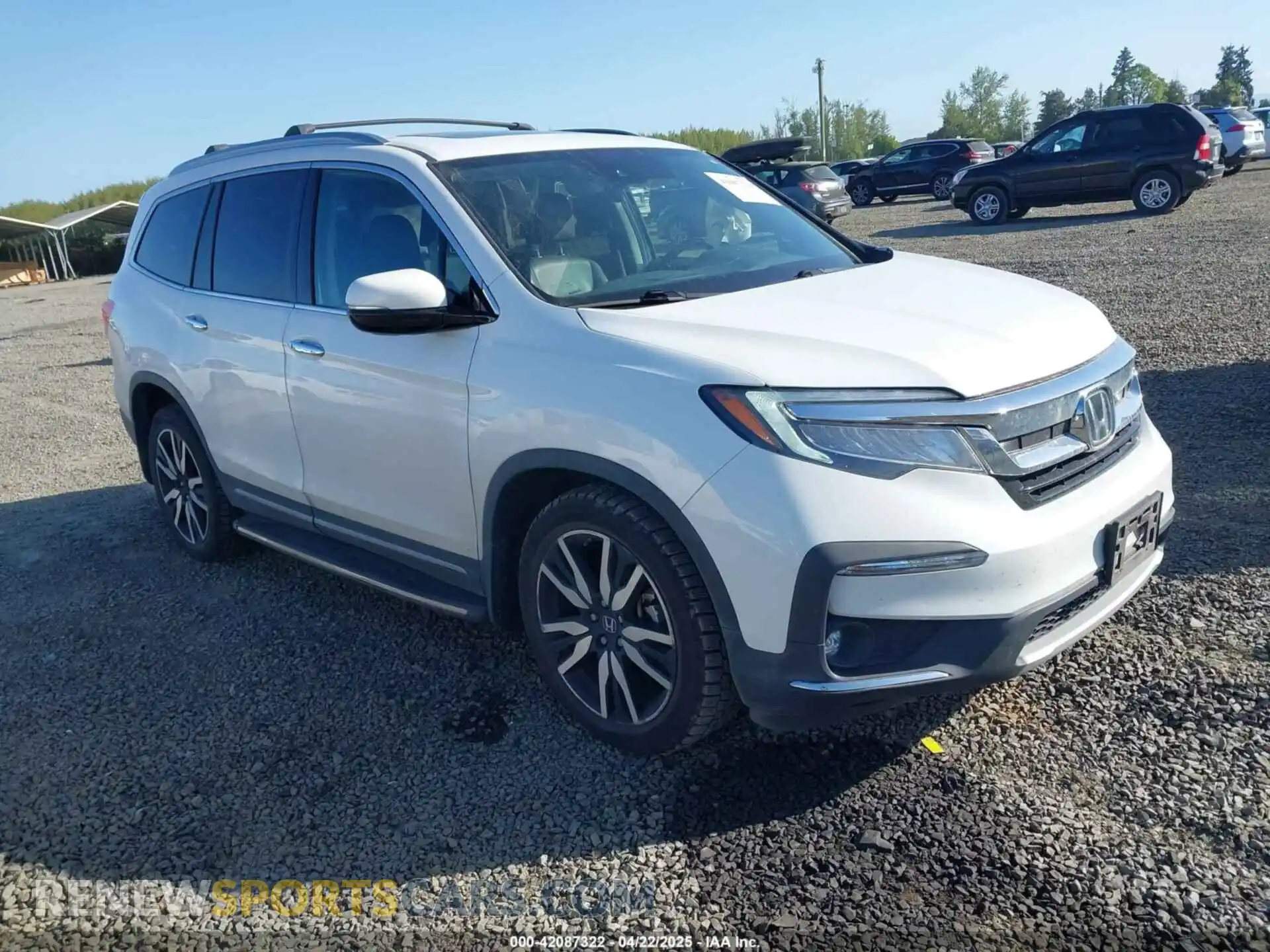 1 Photograph of a damaged car 5FNYF6H92MB031782 HONDA PILOT 2021
