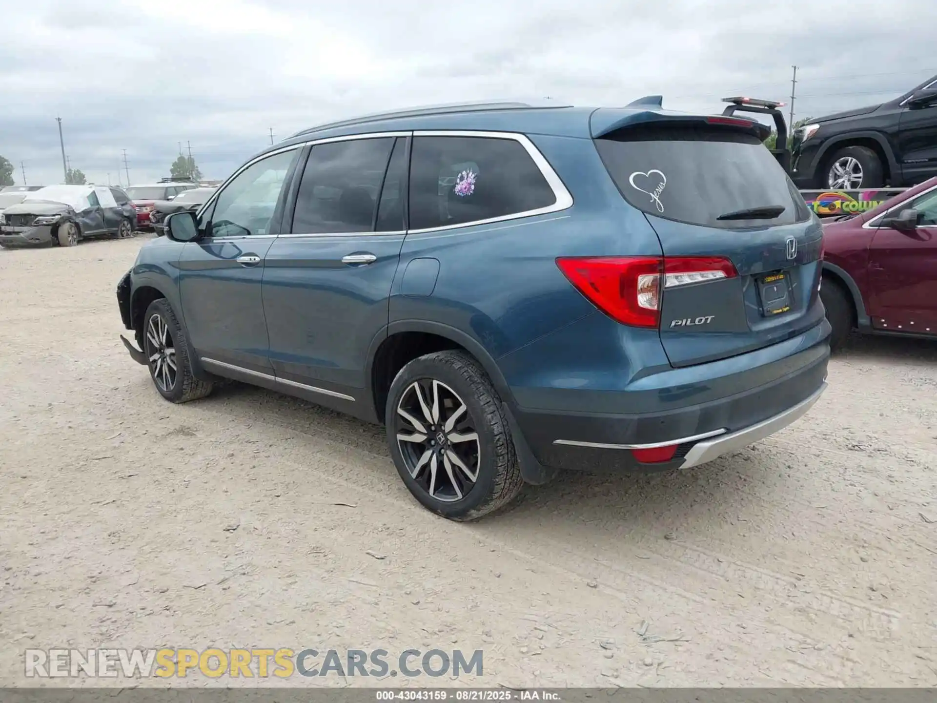 3 Photograph of a damaged car 5FNYF6H95MB080278 HONDA PILOT 2021