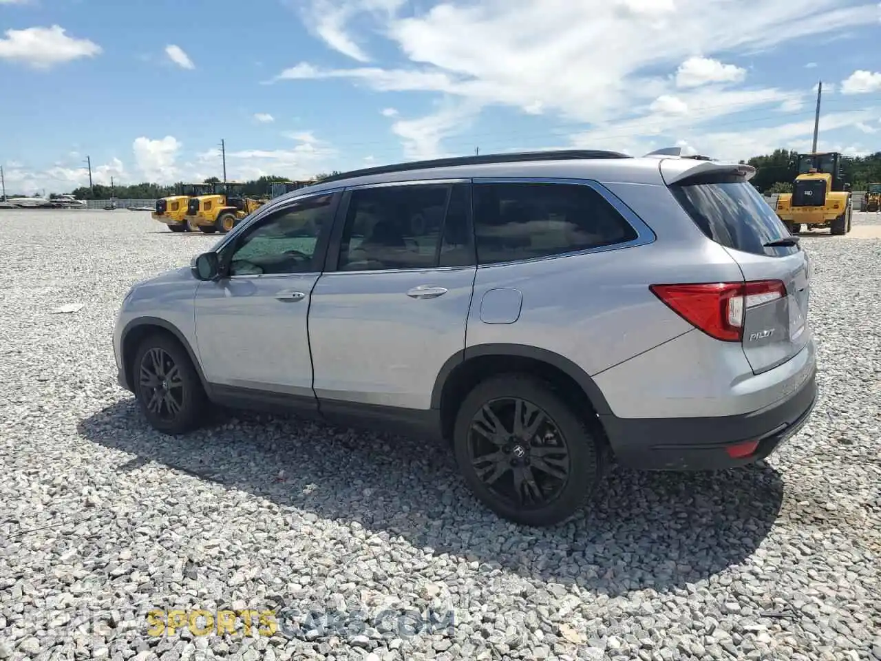 2 Photograph of a damaged car 5FNYF5H22NB033627 HONDA PILOT 2022