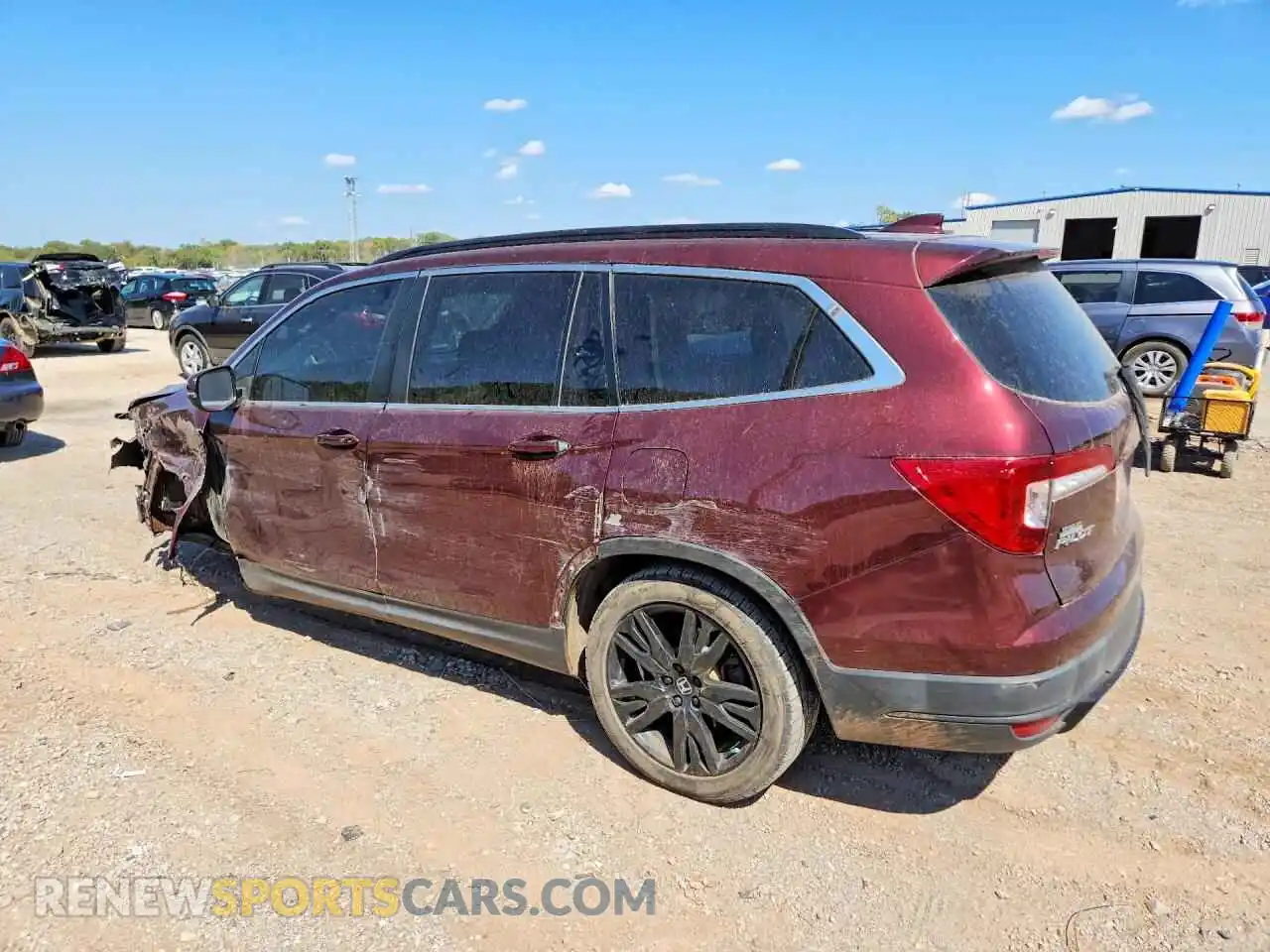 2 Photograph of a damaged car 5FNYF5H26NB009315 HONDA PILOT 2022