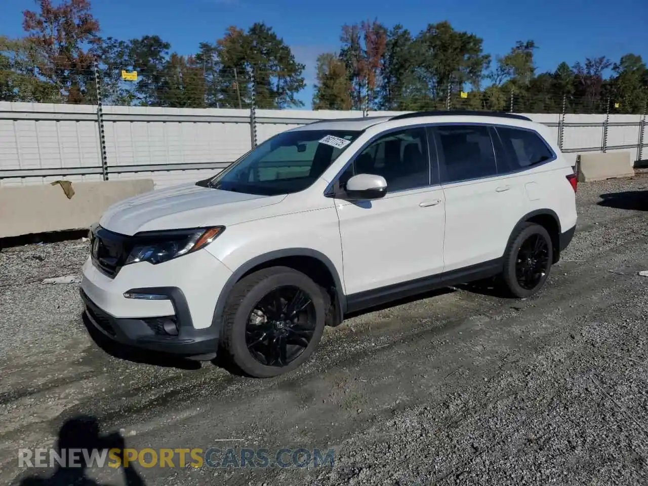 1 Photograph of a damaged car 5FNYF5H26NB012585 HONDA PILOT 2022