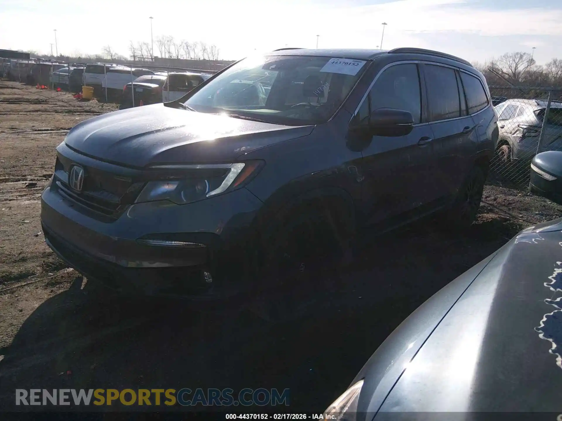 2 Фотография поврежденного автомобиля 5FNYF5H26NB025885 HONDA PILOT 2022