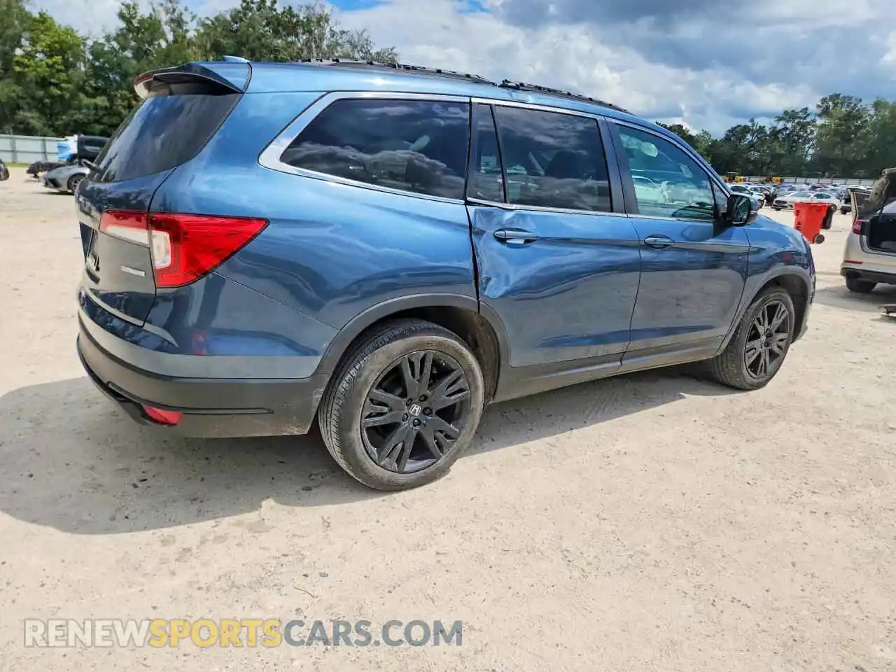 3 Photograph of a damaged car 5FNYF5H2XNB018924 HONDA PILOT 2022
