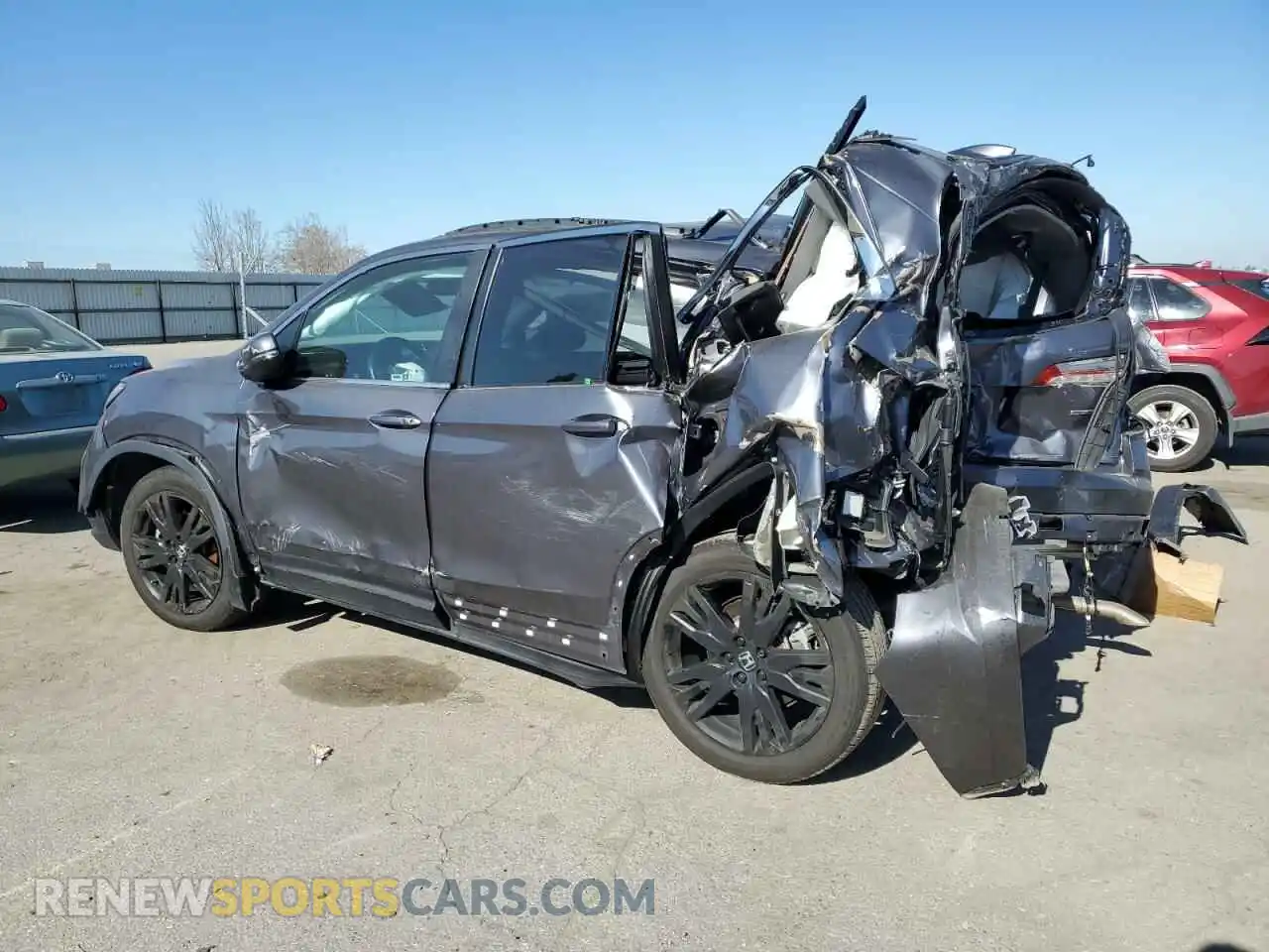2 Photograph of a damaged car 5FNYF5H2XNB028191 HONDA PILOT 2022