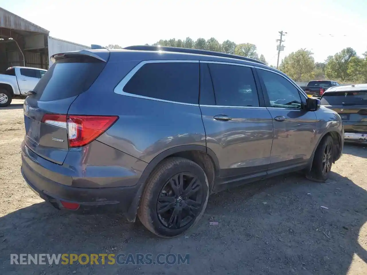 3 Photograph of a damaged car 5FNYF5H2XNB028255 HONDA PILOT 2022