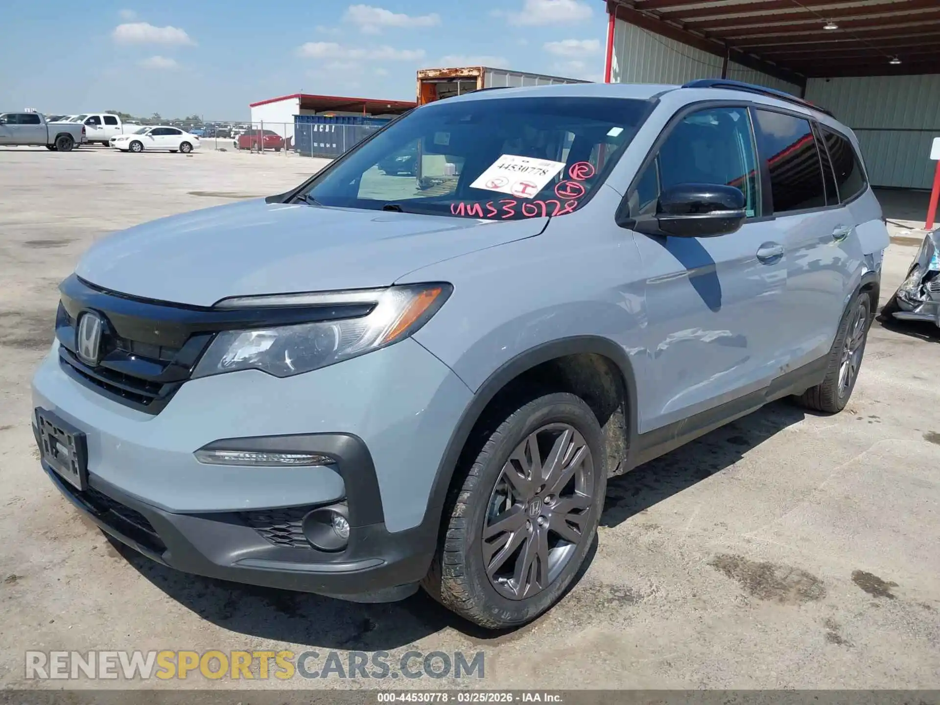 2 Photograph of a damaged car 5FNYF5H32NB020952 HONDA PILOT 2022