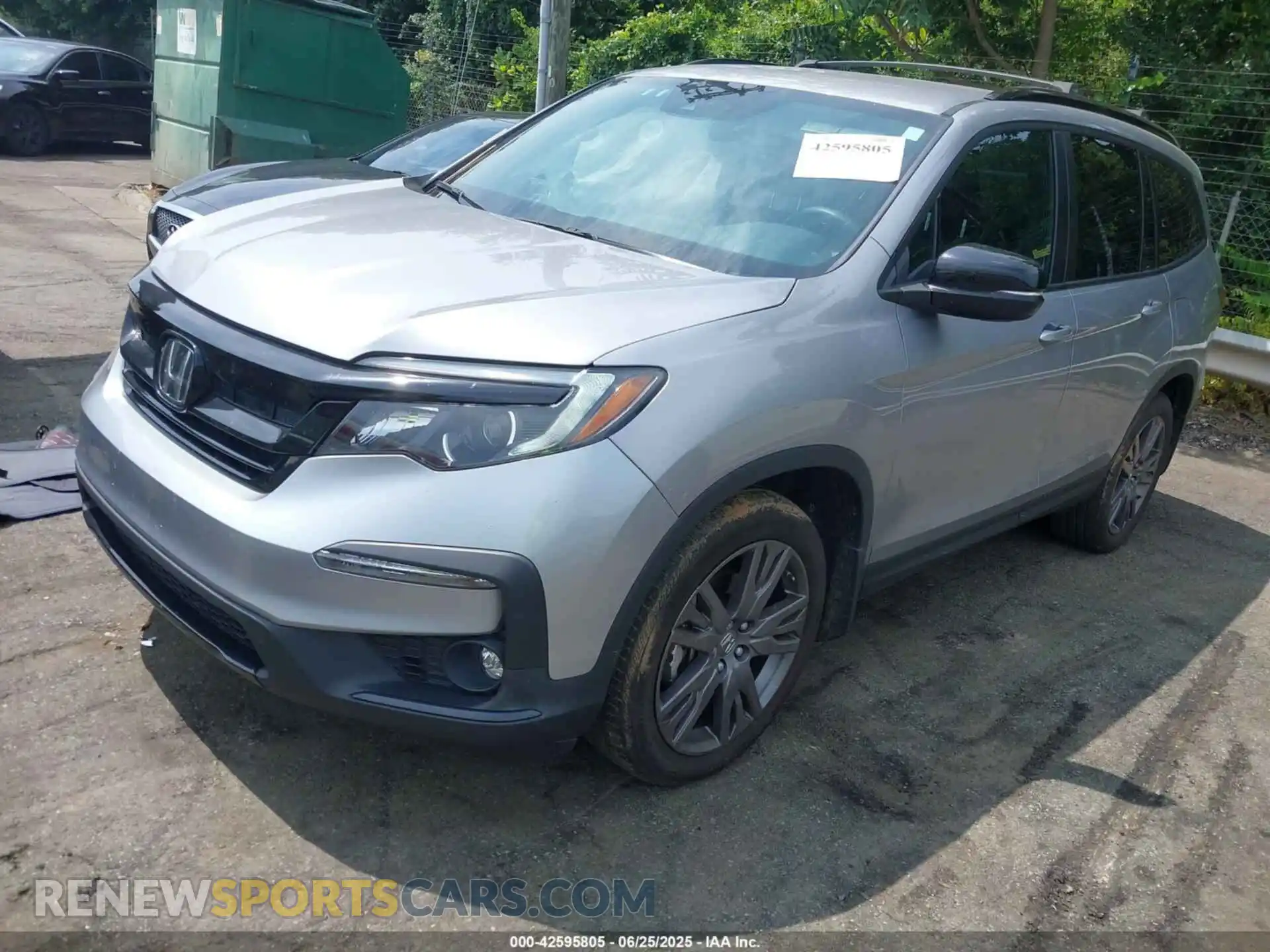 2 Photograph of a damaged car 5FNYF5H33NB007191 HONDA PILOT 2022