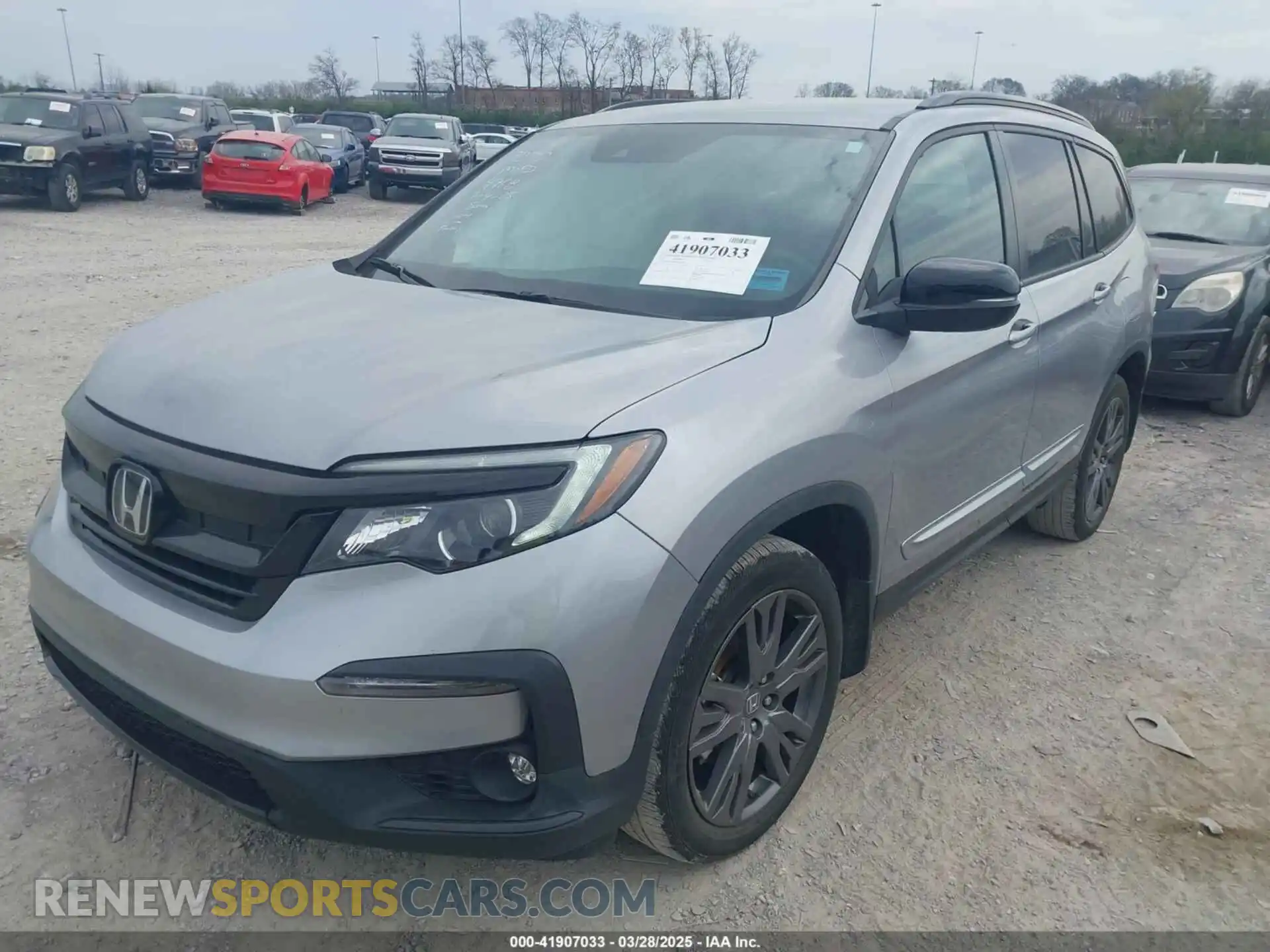 2 Photograph of a damaged car 5FNYF5H39NB014968 HONDA PILOT 2022