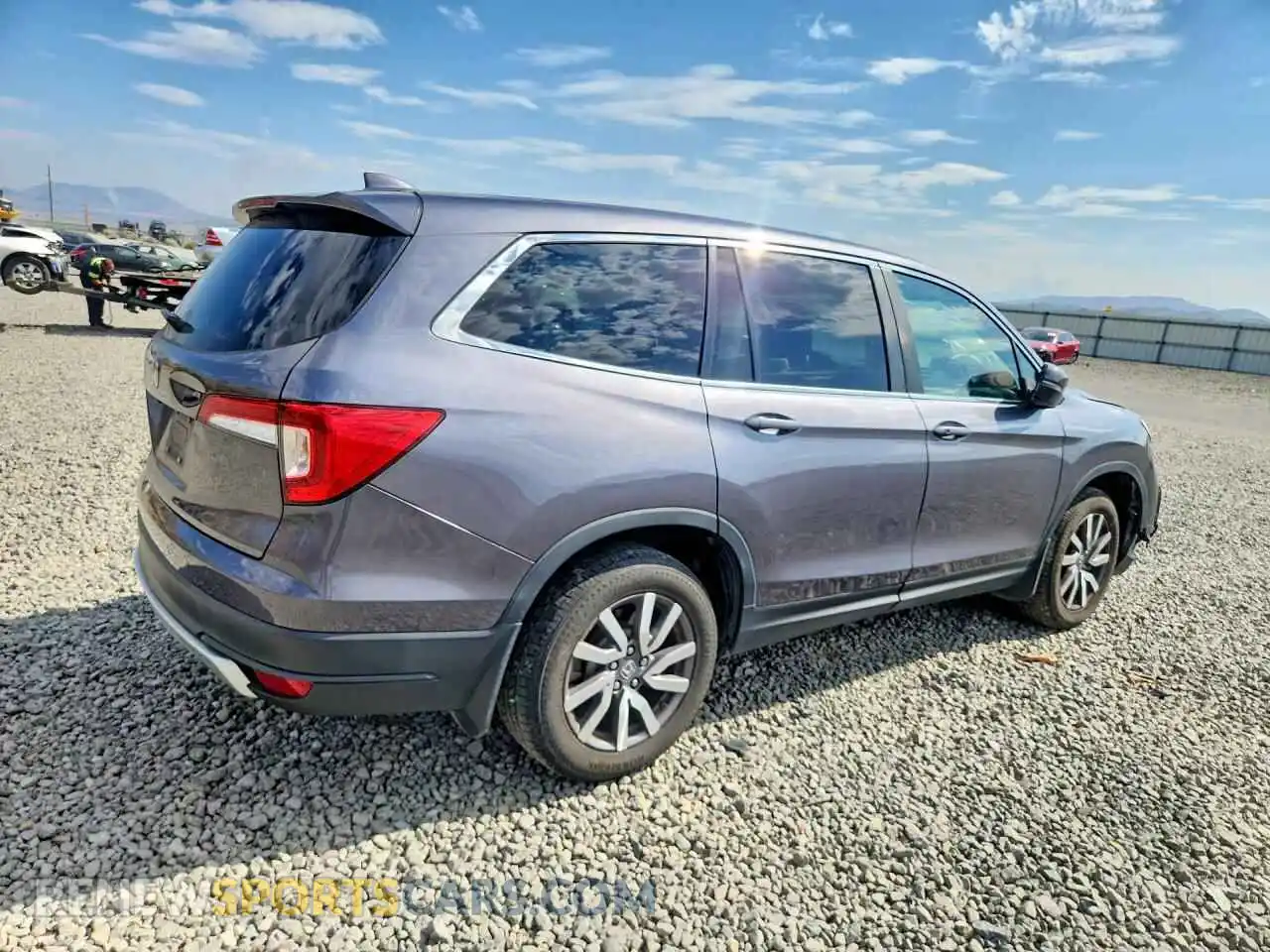 3 Photograph of a damaged car 5FNYF5H5XNB016987 HONDA PILOT 2022