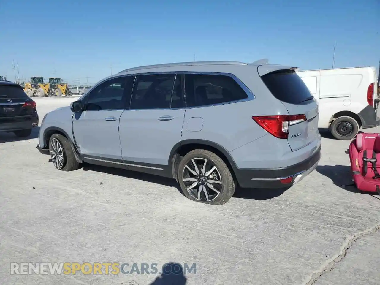 2 Photograph of a damaged car 5FNYF5H61NB031533 HONDA PILOT 2022