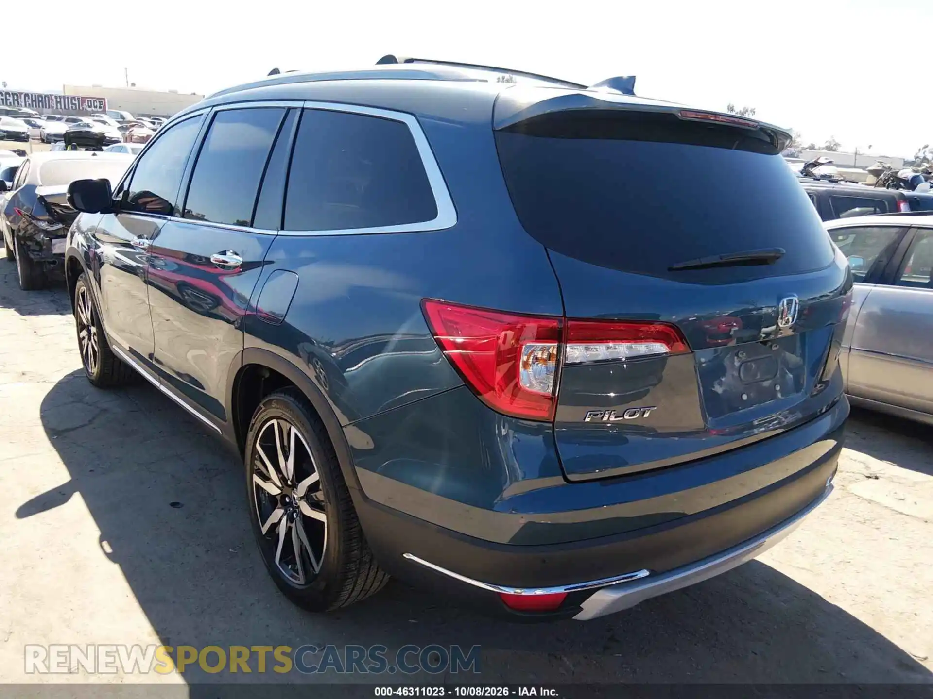 3 Photograph of a damaged car 5FNYF5H65NB024603 HONDA PILOT 2022