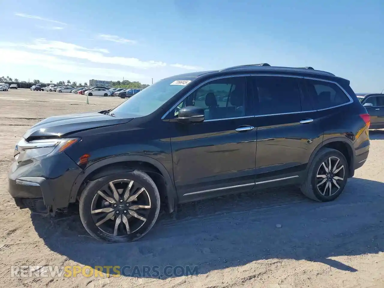 1 Photograph of a damaged car 5FNYF5H90NB015415 HONDA PILOT 2022