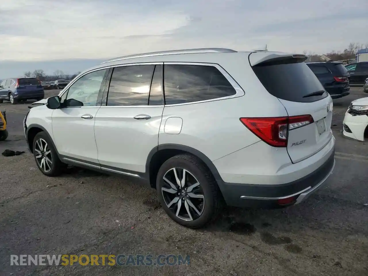 2 Photograph of a damaged car 5FNYF6H03NB062316 HONDA PILOT 2022